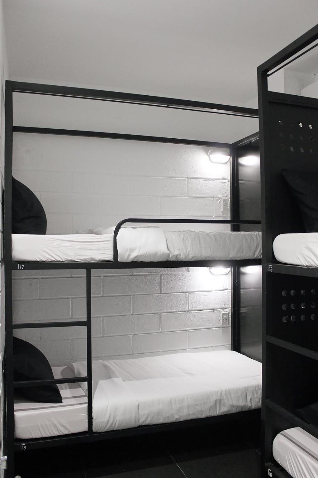 GOO SaiGon DORM- 50B Bui Thi Xuan Q1- by BAY LUXURY