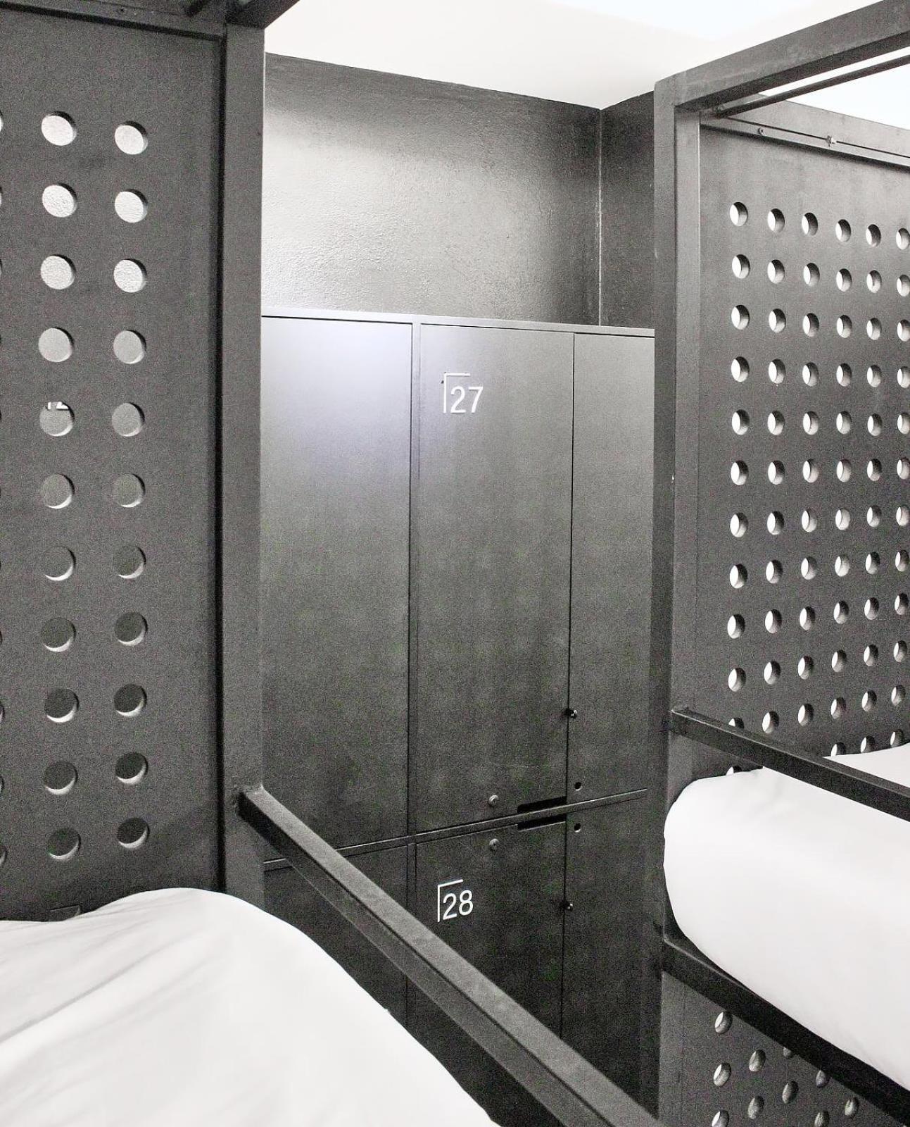 GOO SaiGon DORM- 50B Bui Thi Xuan Q1- by BAY LUXURY