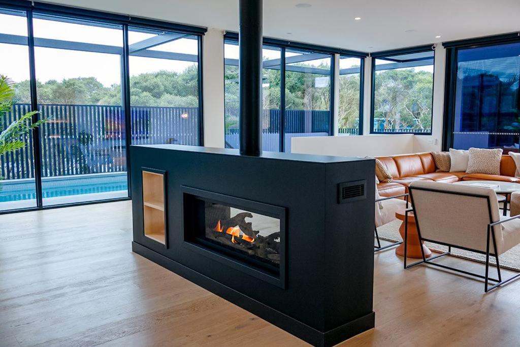 Rye Back Beach Pool House
