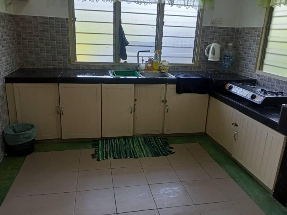 Azli homestay