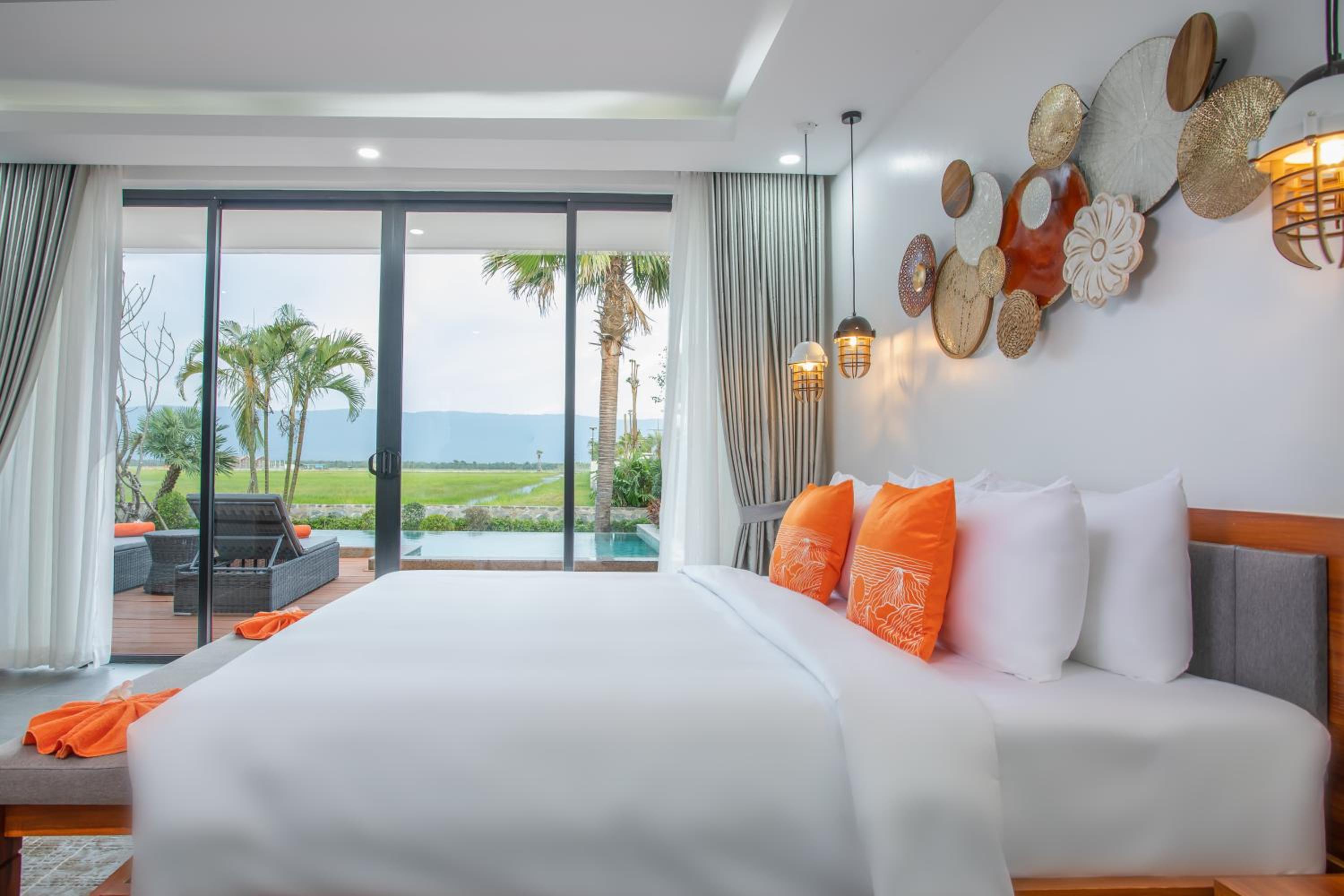Wonderland Suites and Resort view 2