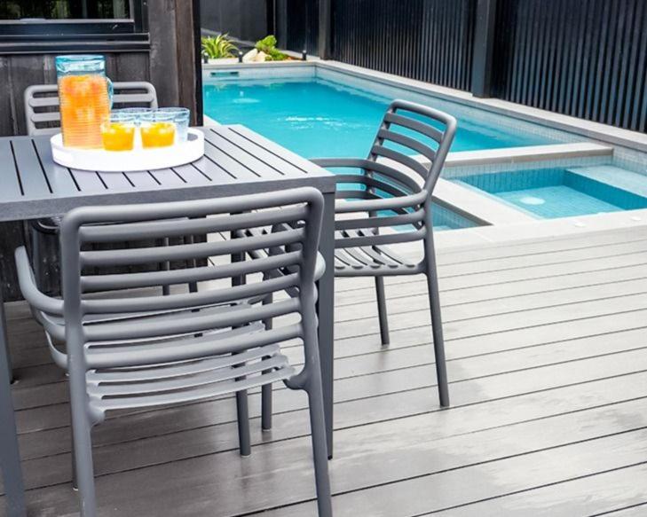 Rye Back Beach Pool House