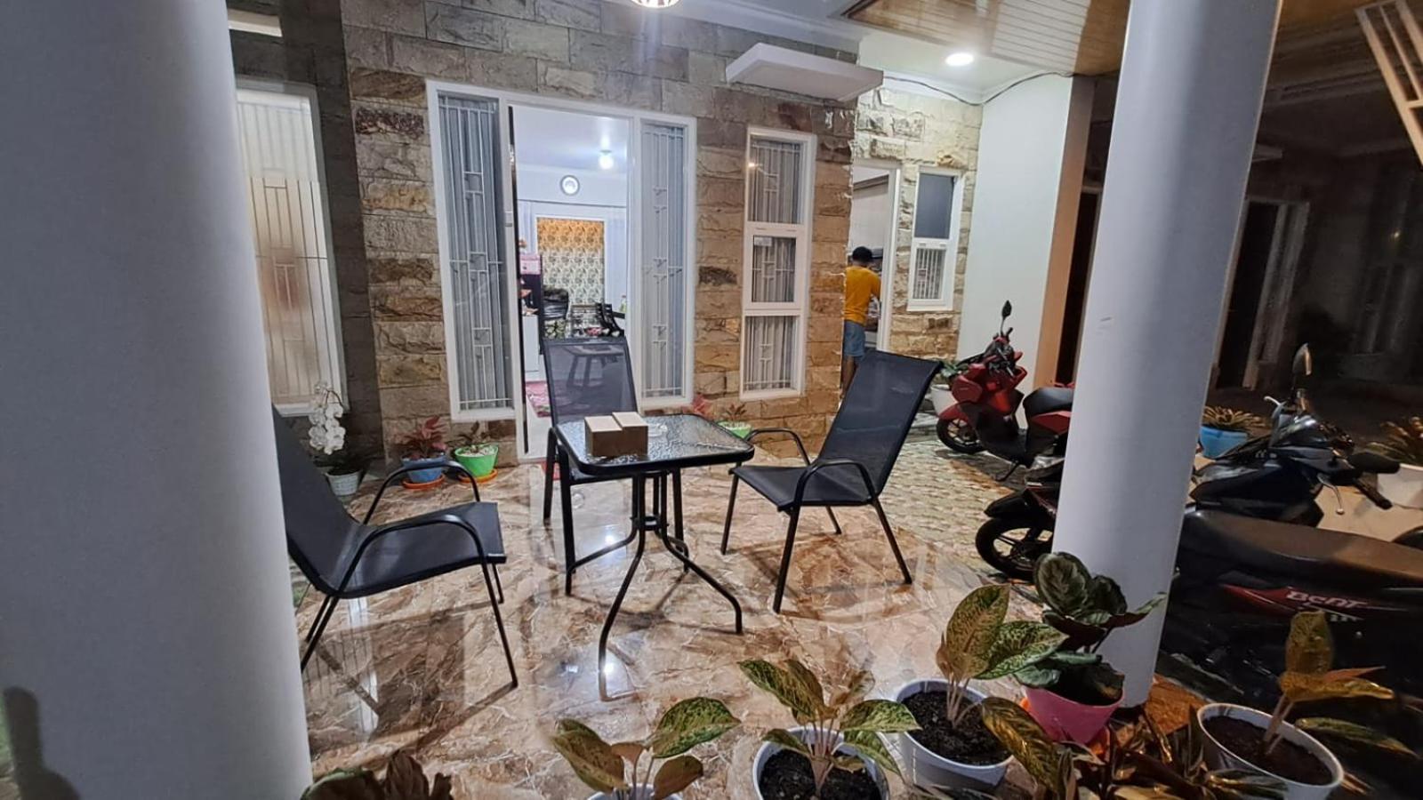 Villa Terrace Batu Malang Kav 4 view 3