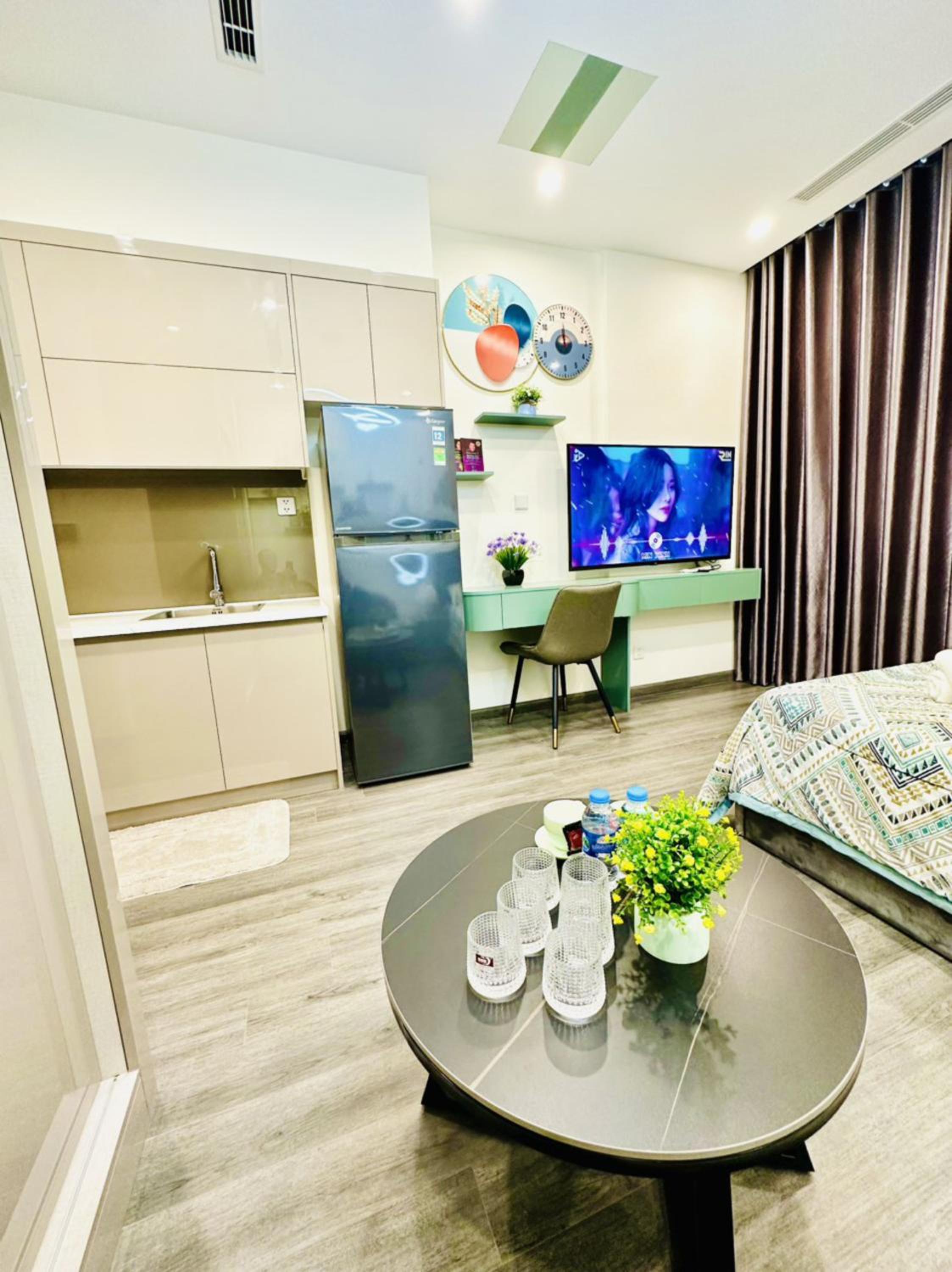 Homestay Smart - Vinhomes Tu Liem Ha Noi