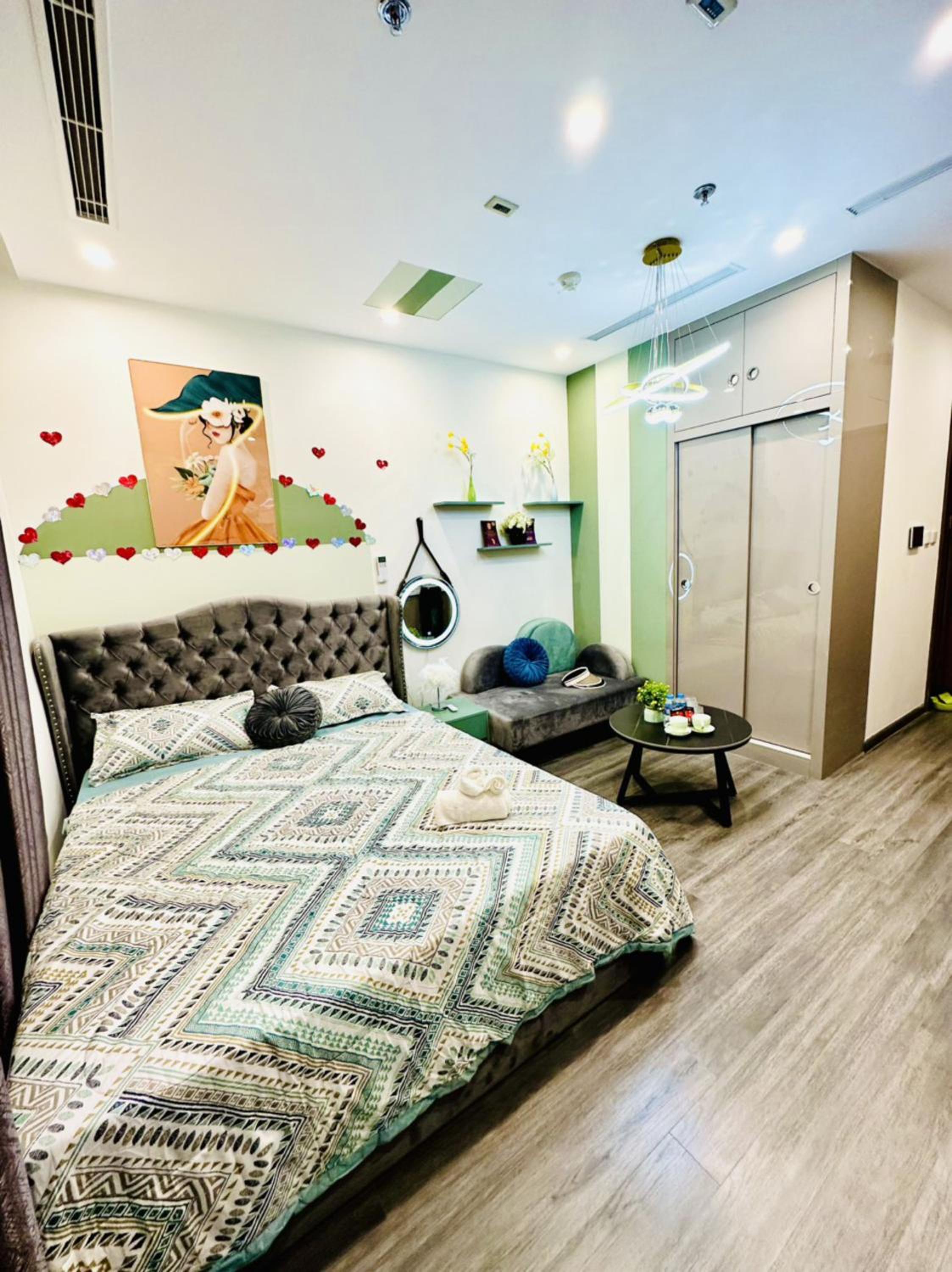Homestay Smart - Vinhomes Tu Liem Ha Noi