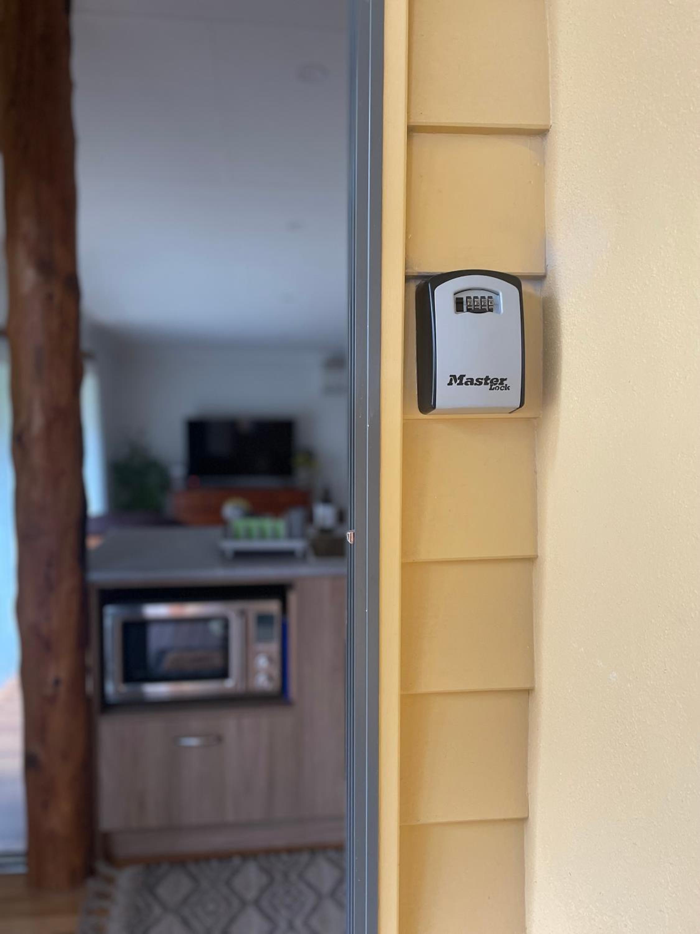 Amaroo with a view set on a 50 Acre Hobby Farm - Property Image 15