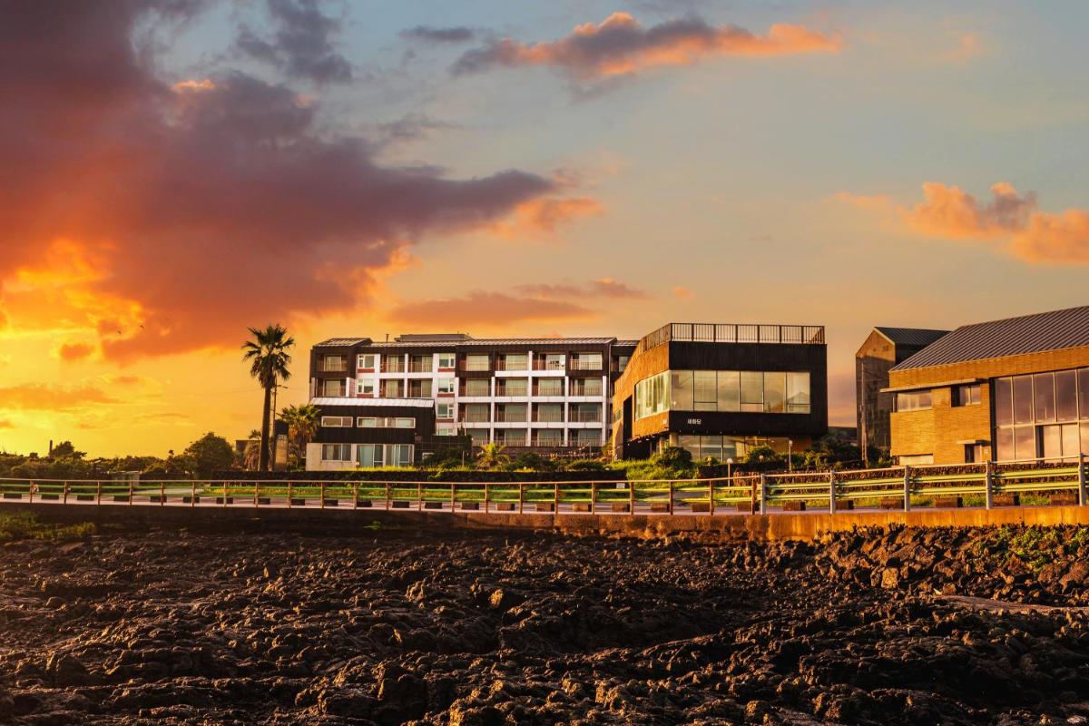 hotel building