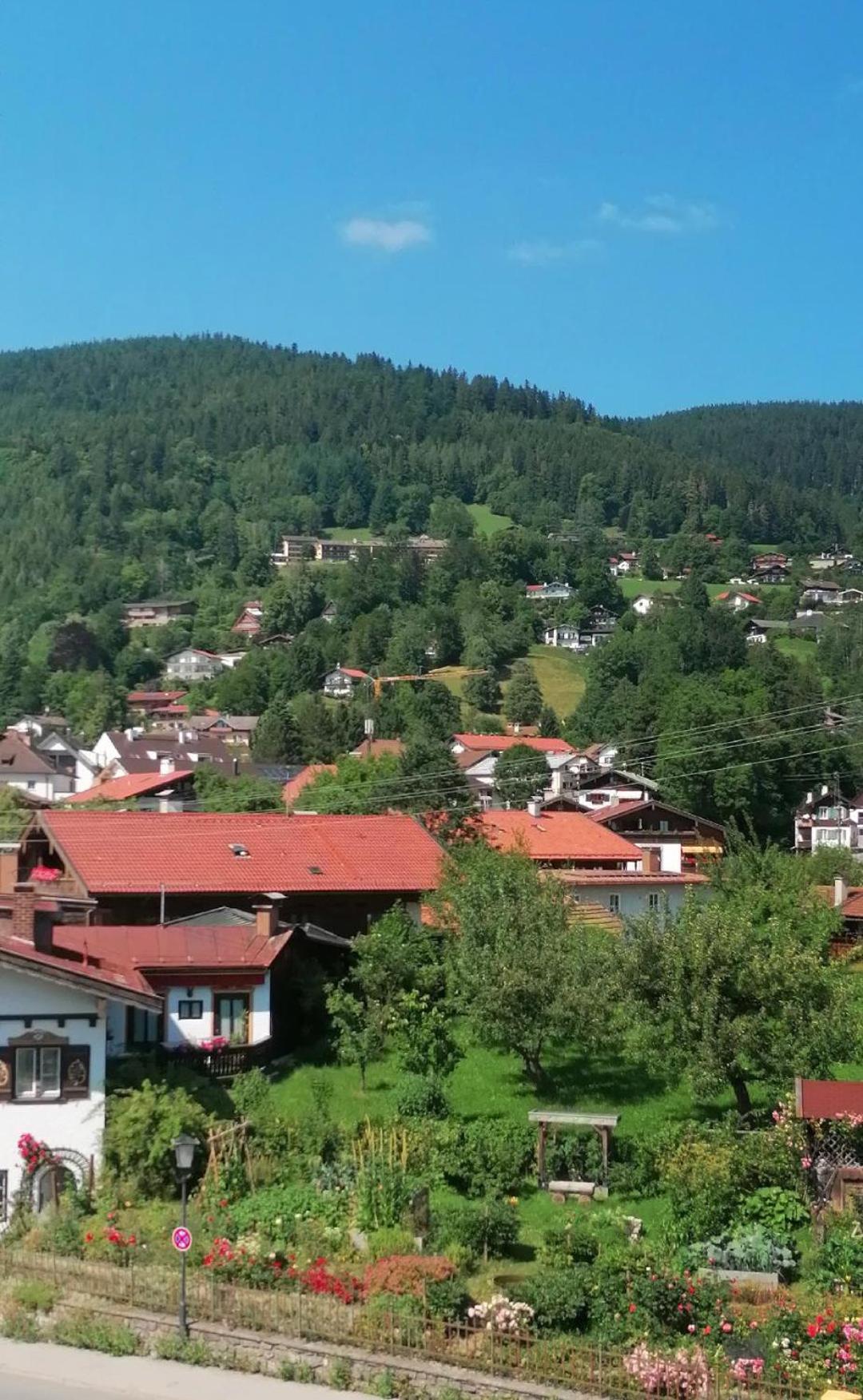 Tegernsee Apartment 2 min zum See view 4