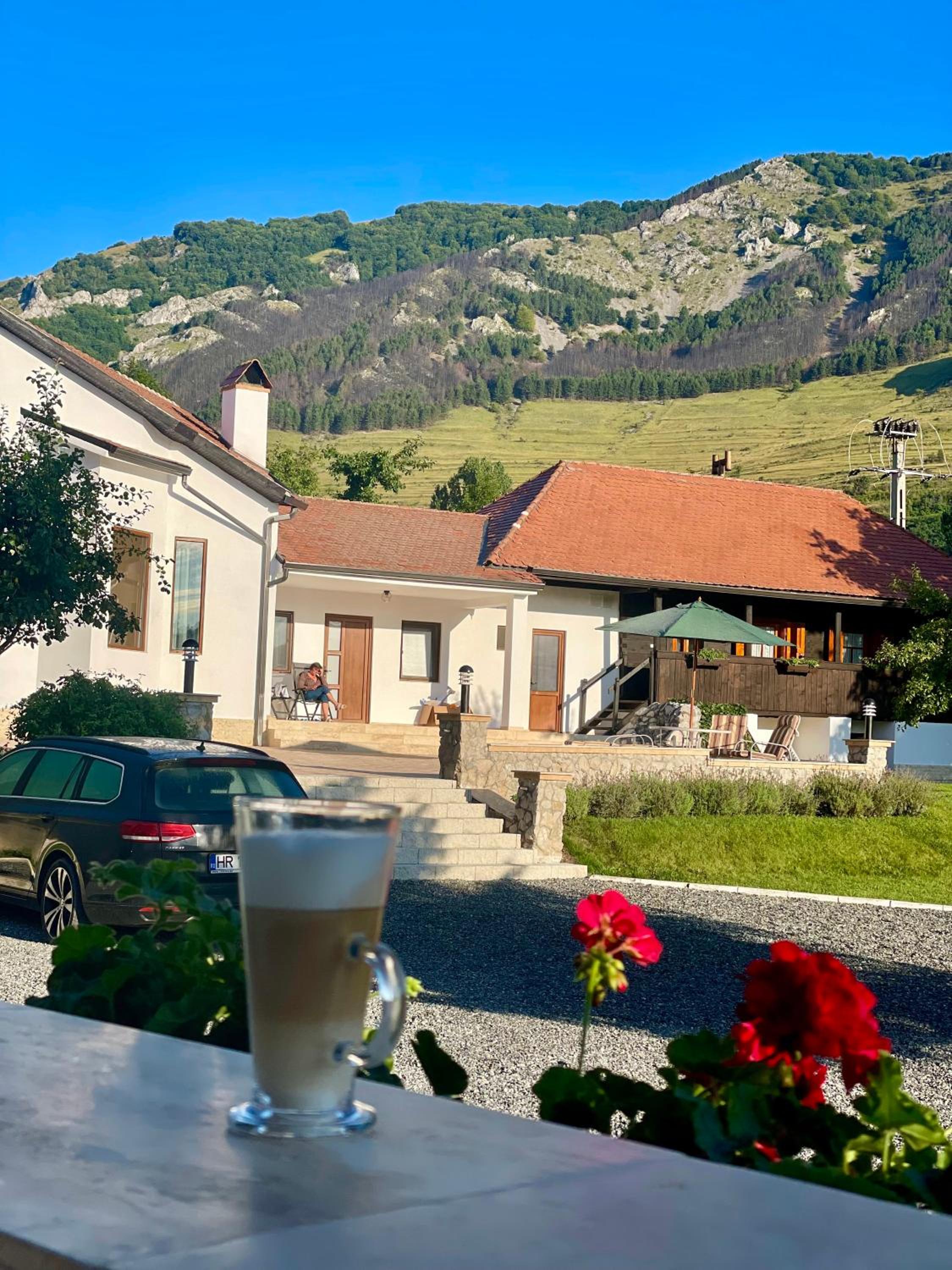 Casa Izvoarele