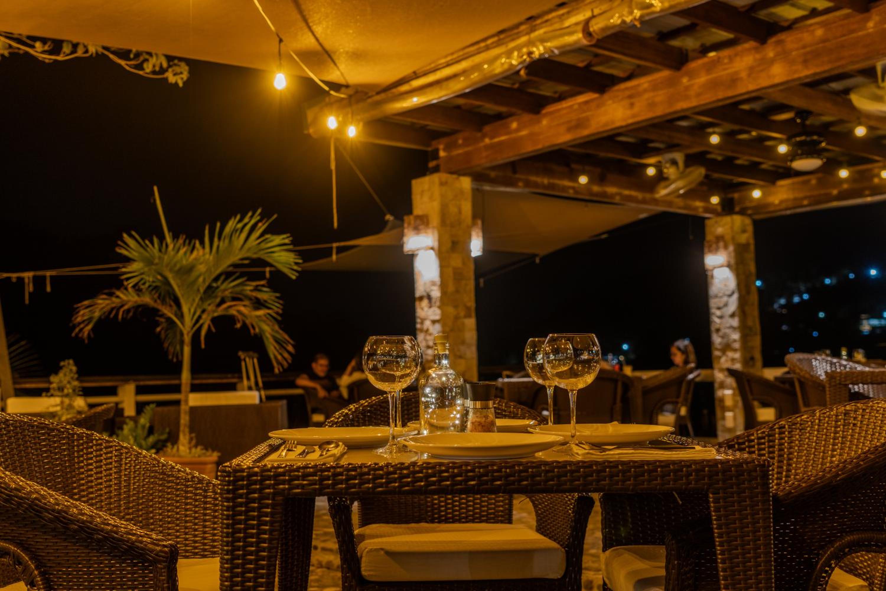 Edgewater Dive & Spa Resort