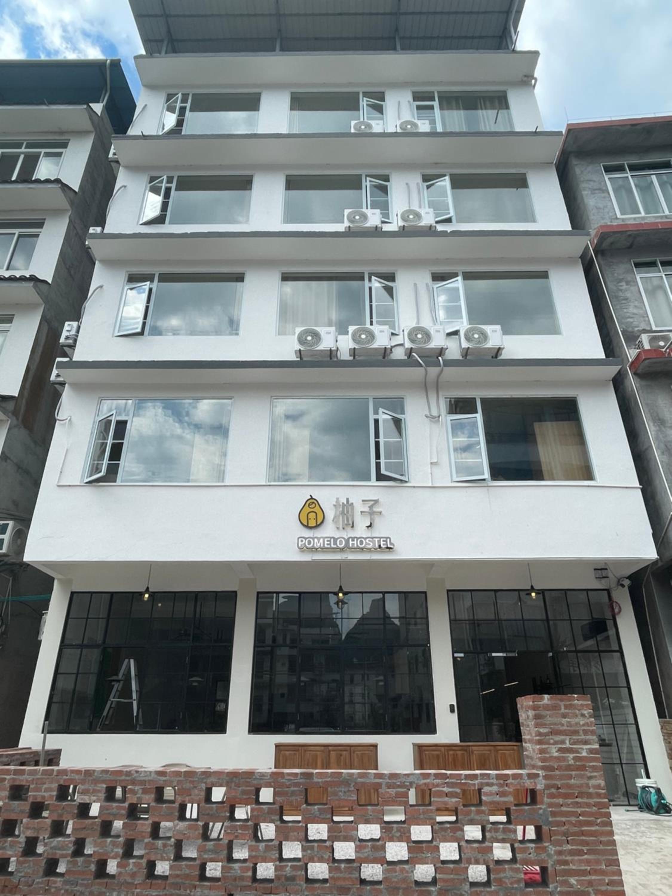 Pomelo Hostel Xingping