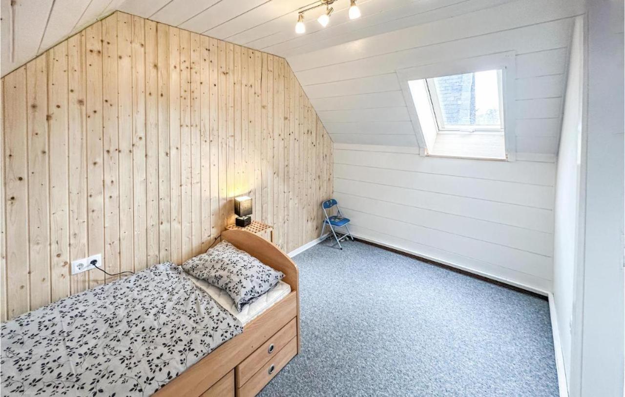 Kleines Haus 110m2 in Lilienthal mit Garten, Wifi und 3 Schlafzimmern