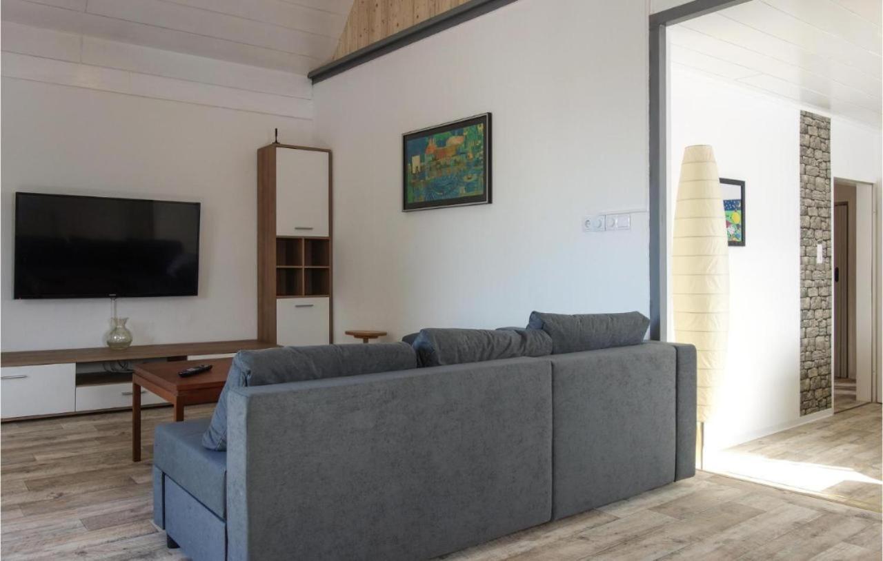 Kleines Haus 110m2 in Lilienthal mit Garten, Wifi und 3 Schlafzimmern