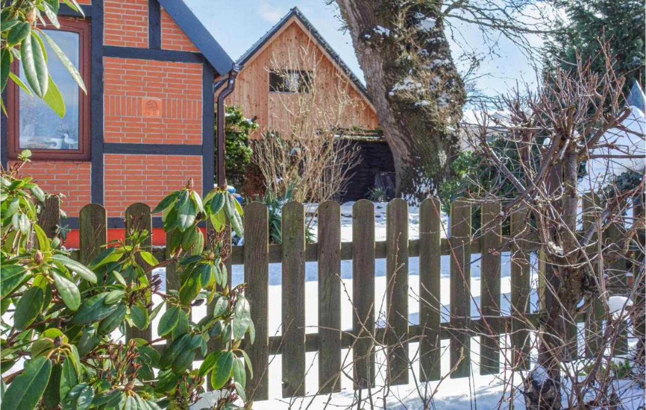 Kleines Haus 110m2 in Lilienthal mit Garten, Wifi und 3 Schlafzimmern