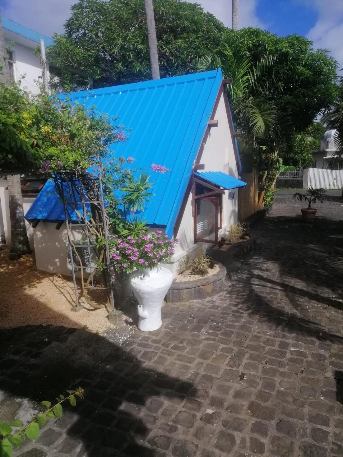 CHILLpill Guest House