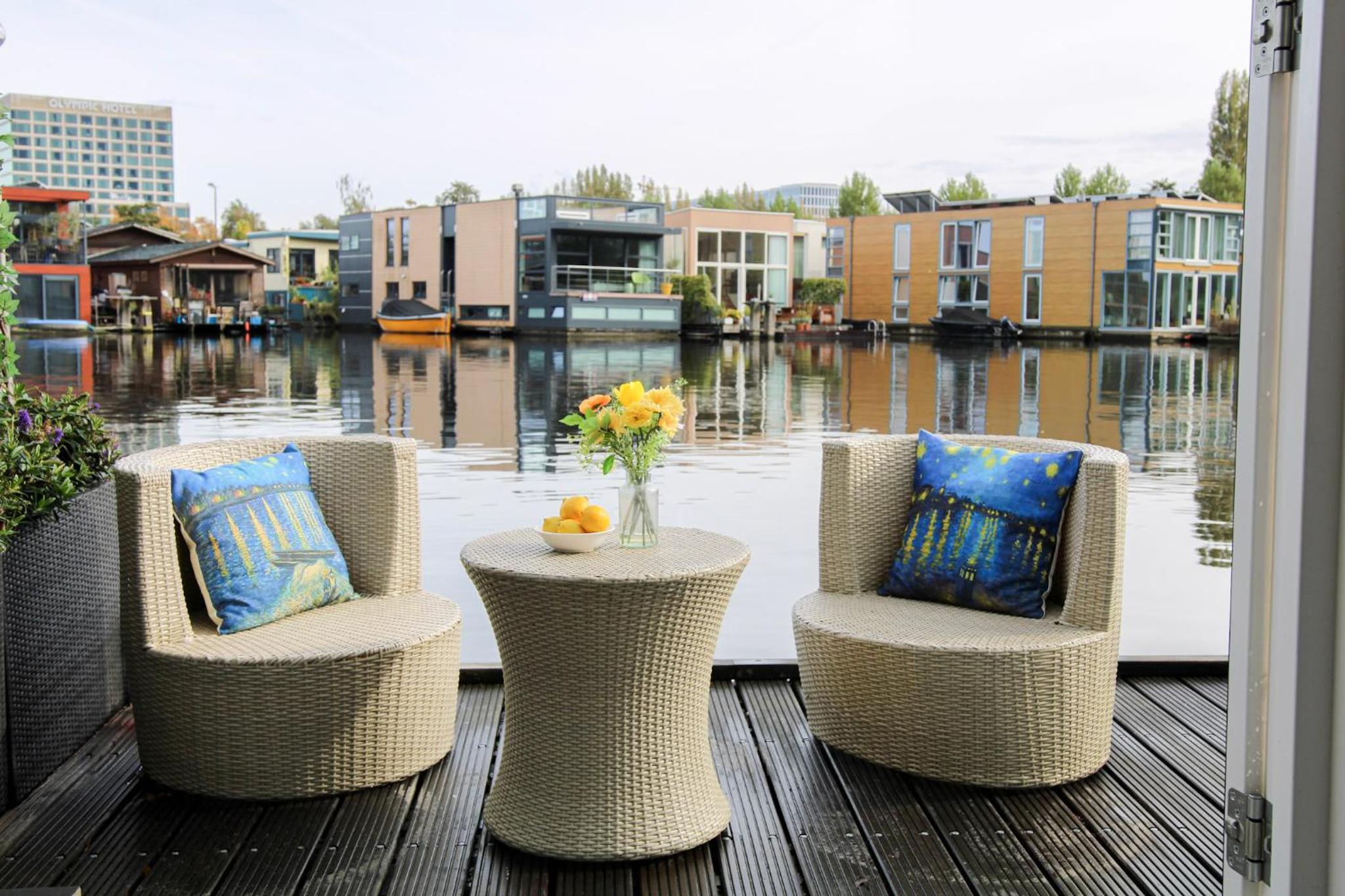 The New Lake Boathouse photo 5