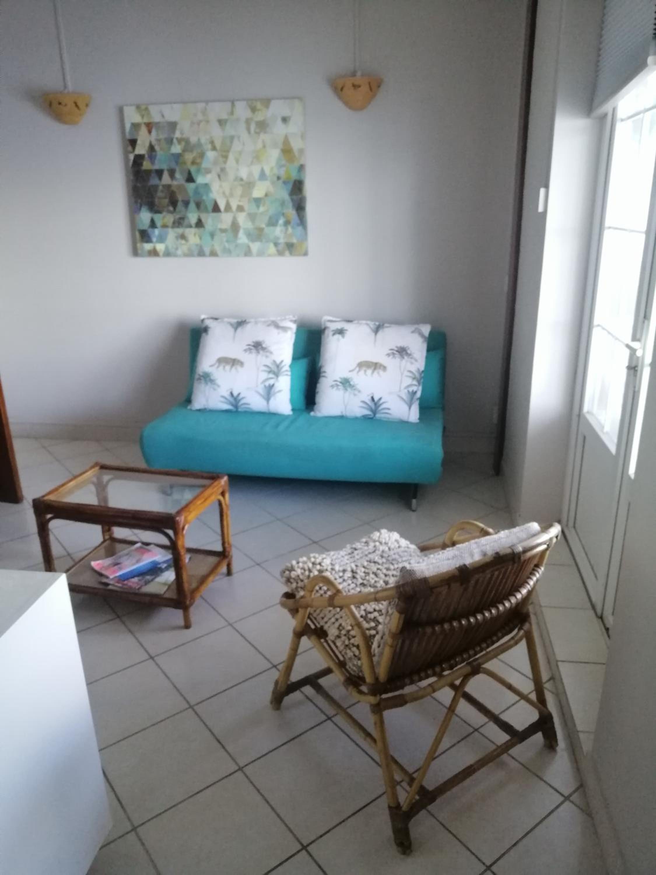 CHILLpill Guest House