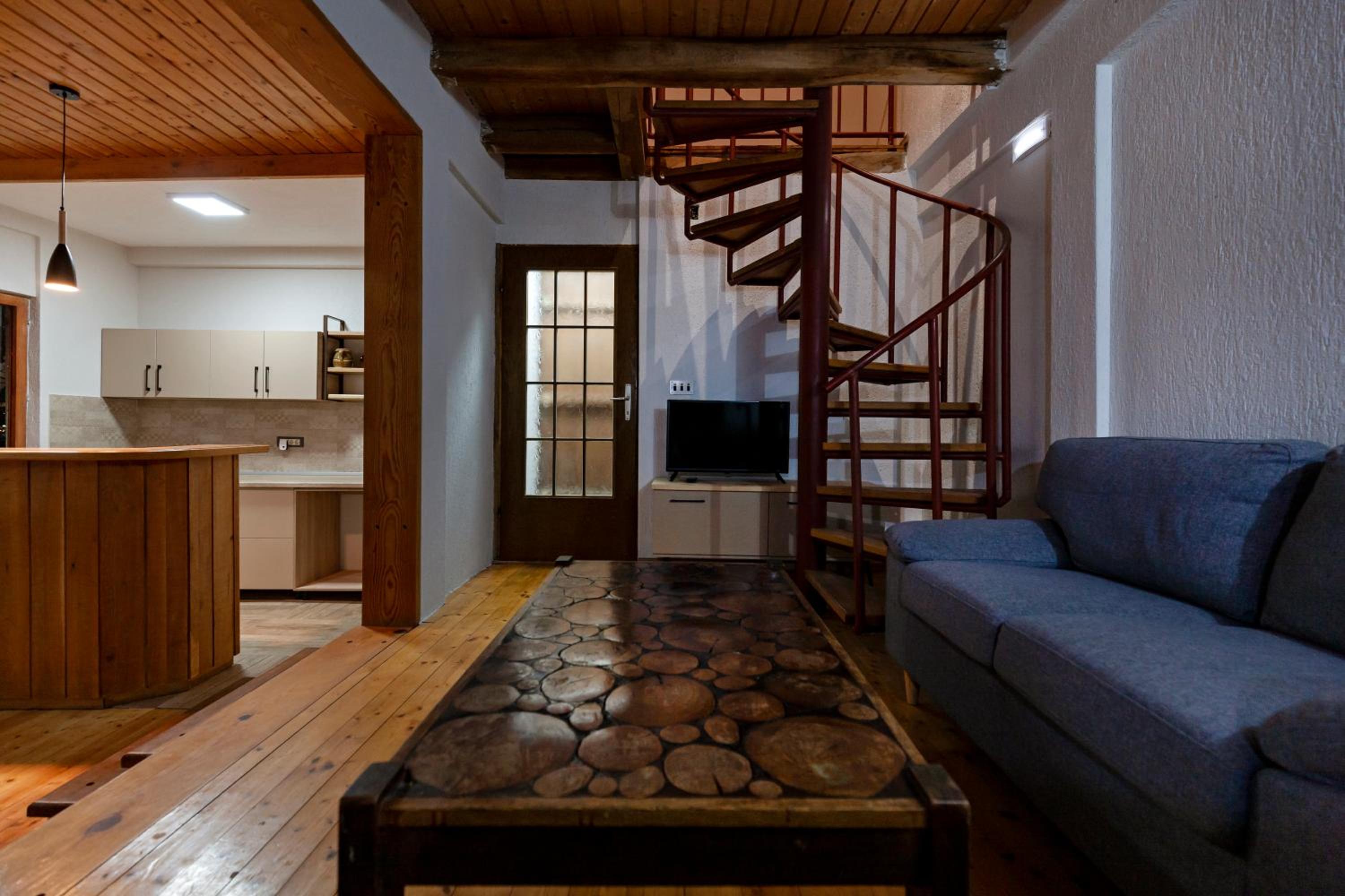 Bitrak House Megdani