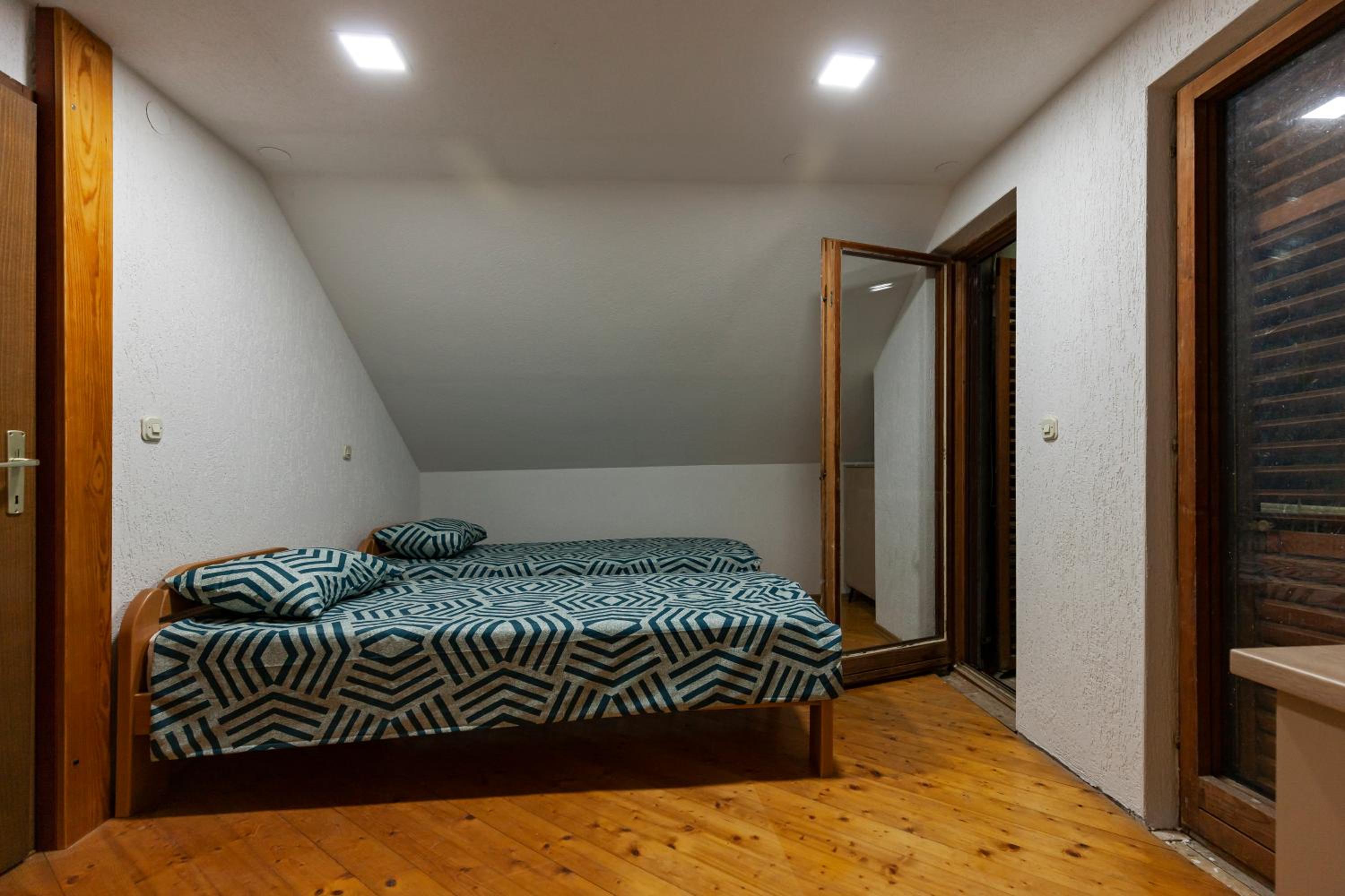 Bitrak House Megdani
