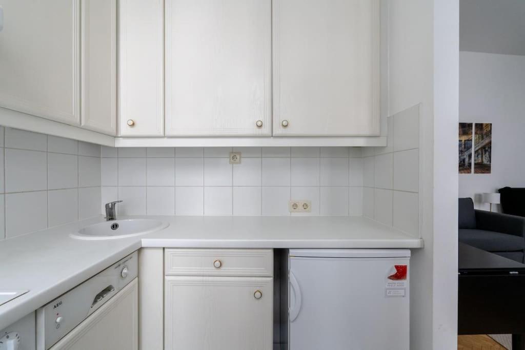 Historic Heart Apartment Vienna
