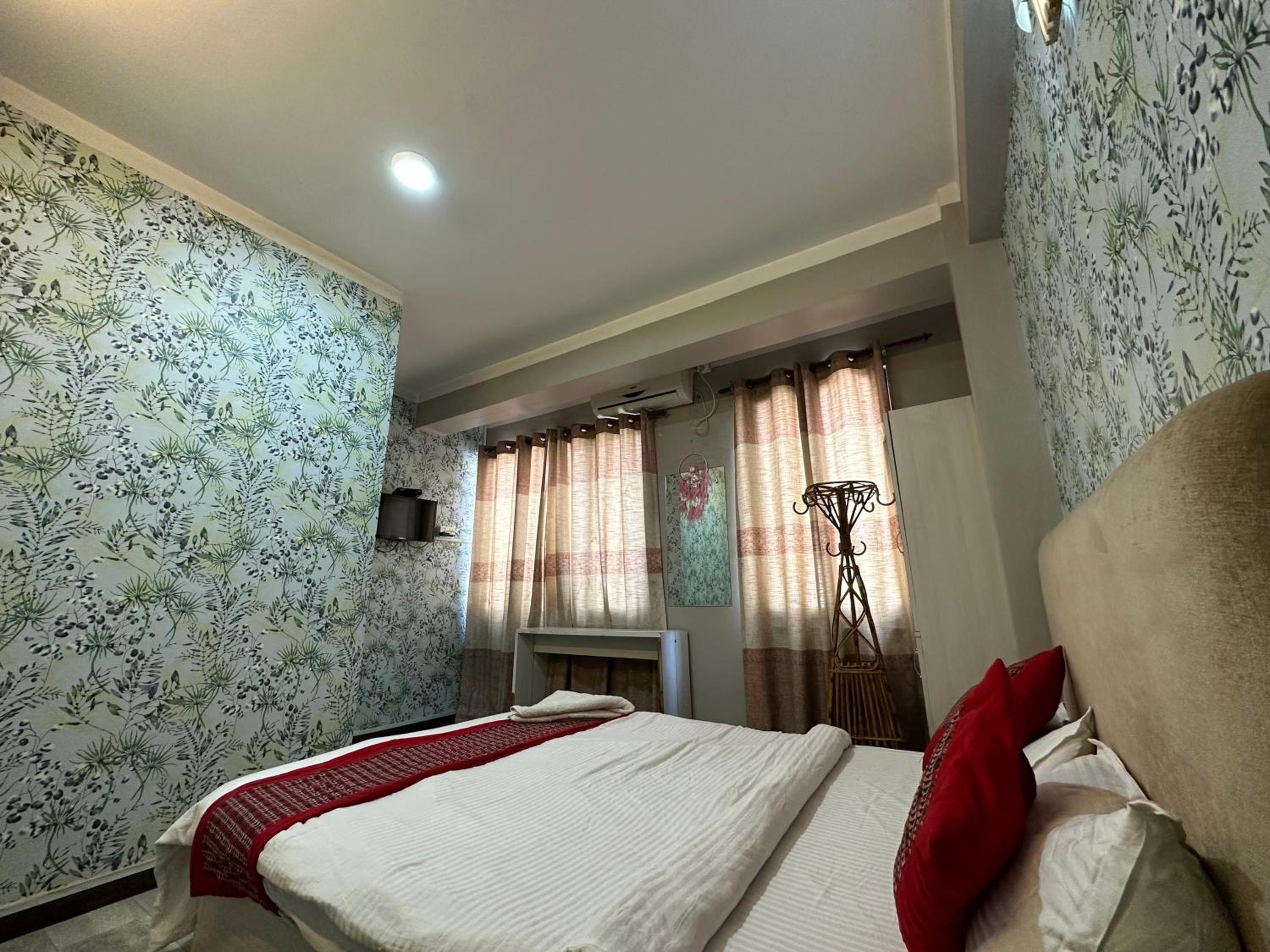 8848 Hostel view 3