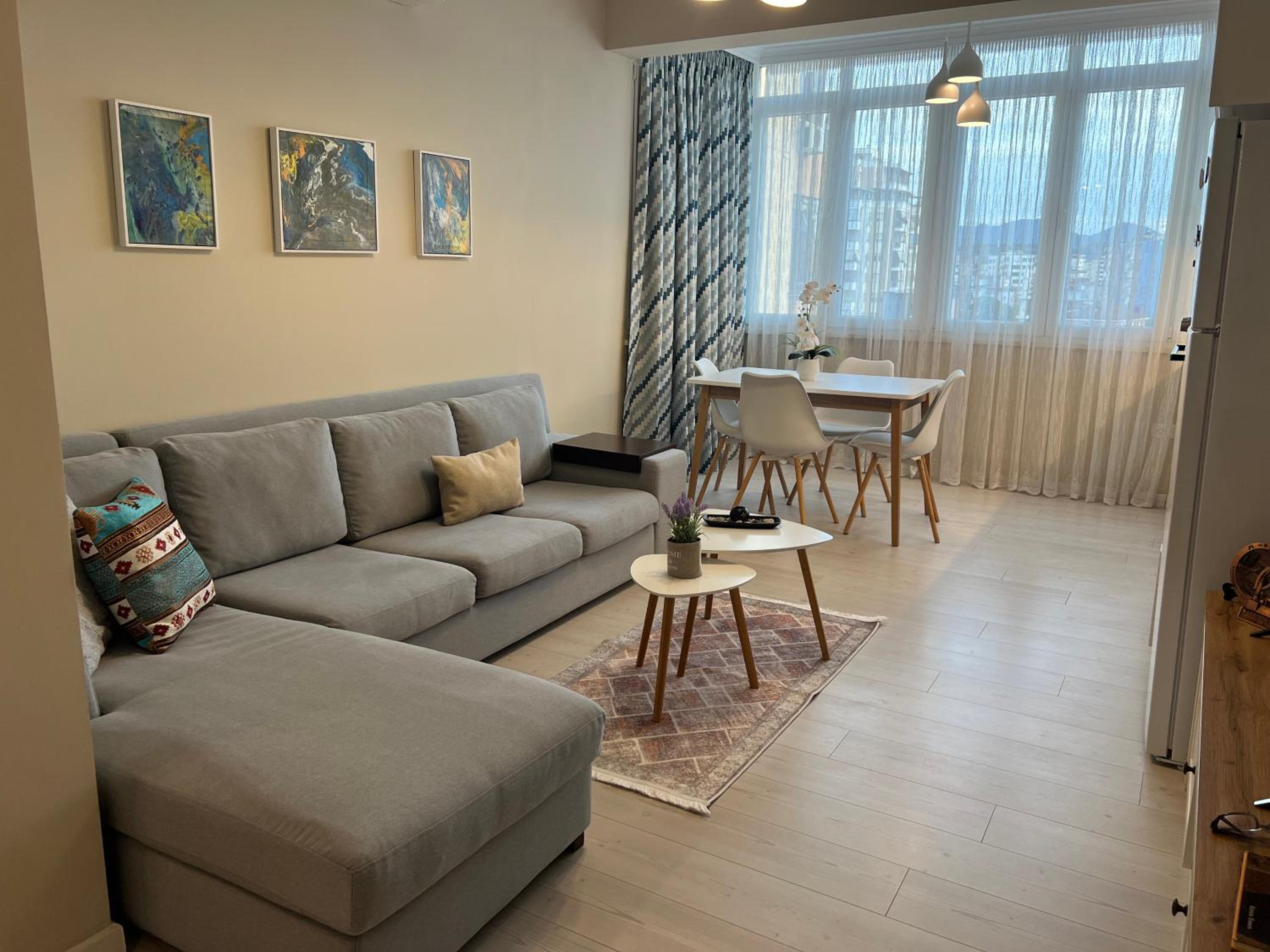 Grand New Bazaar Apartment