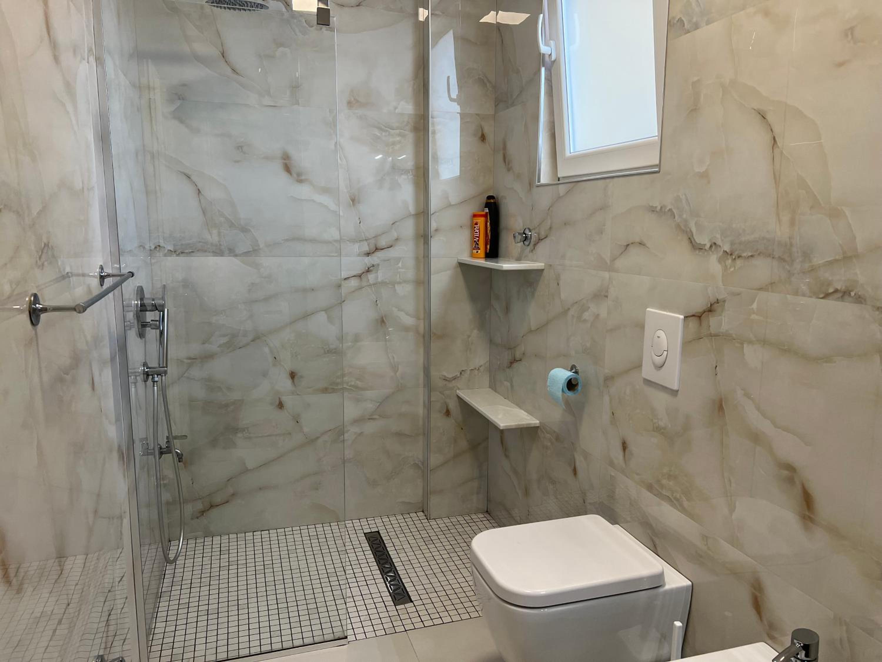 Grand New Bazaar Apartment