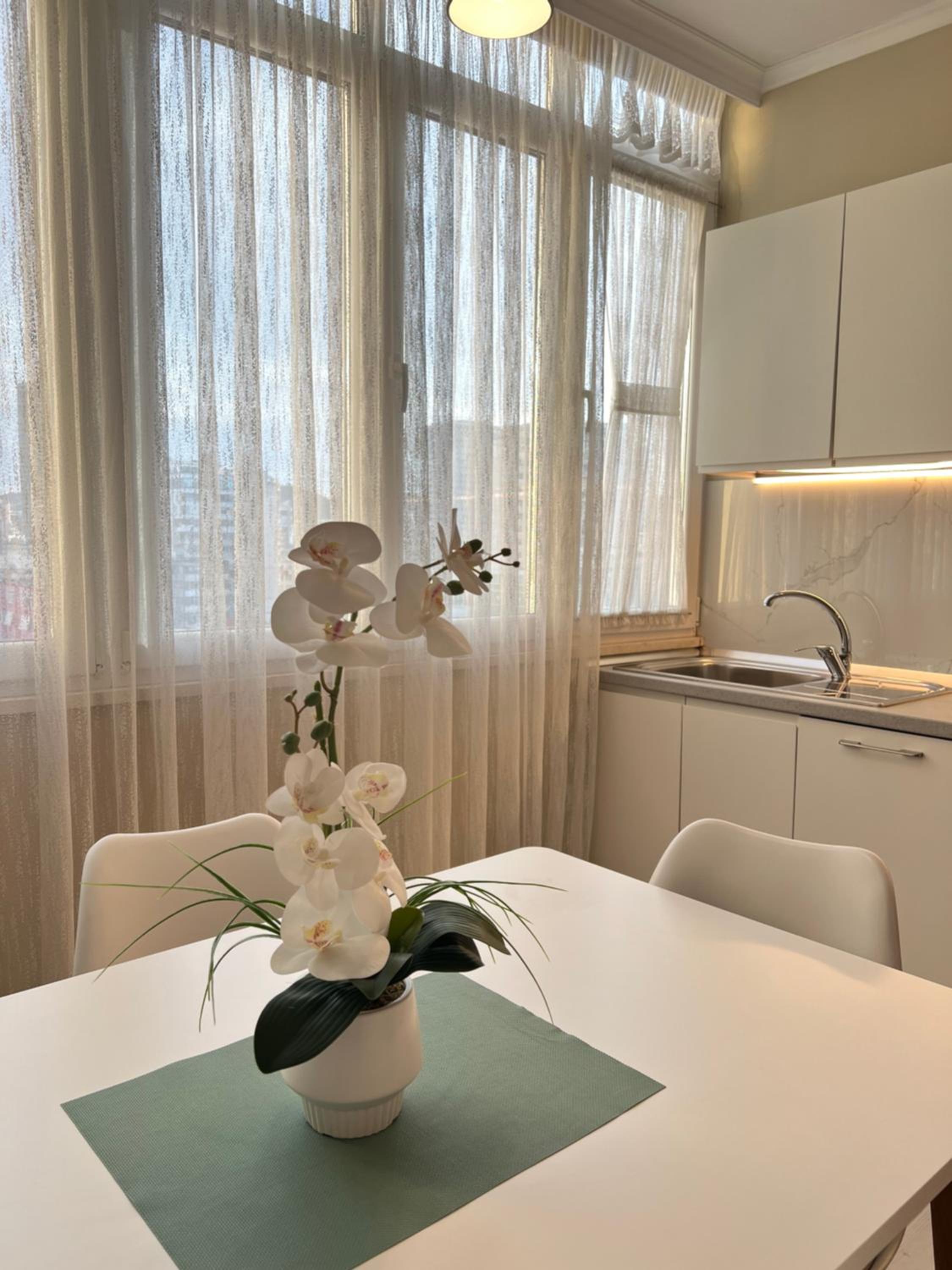 Grand New Bazaar Apartment