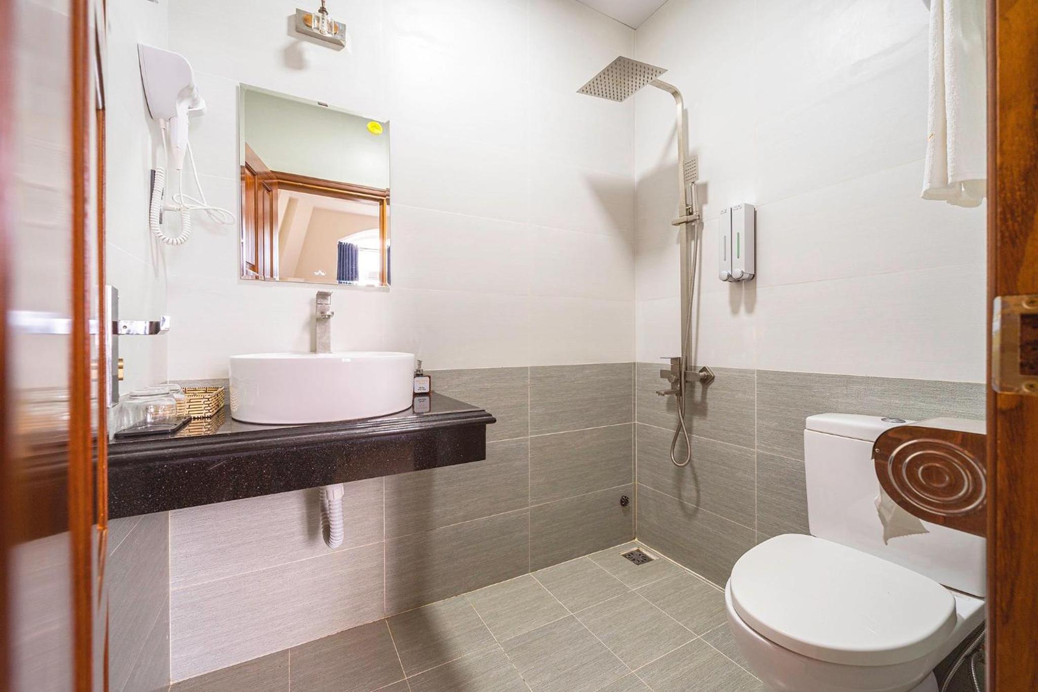 Dieu Thong Hotel