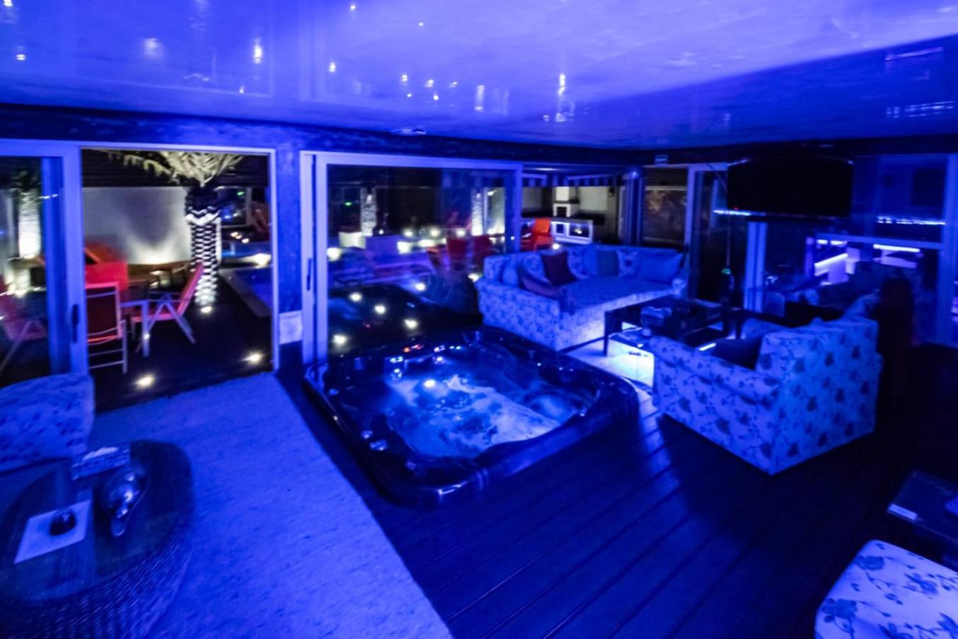 Villa RICH