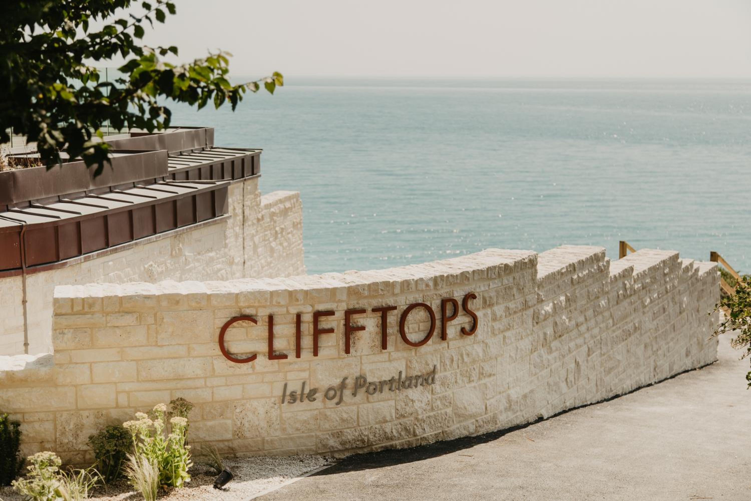 Clifftops Lodge
