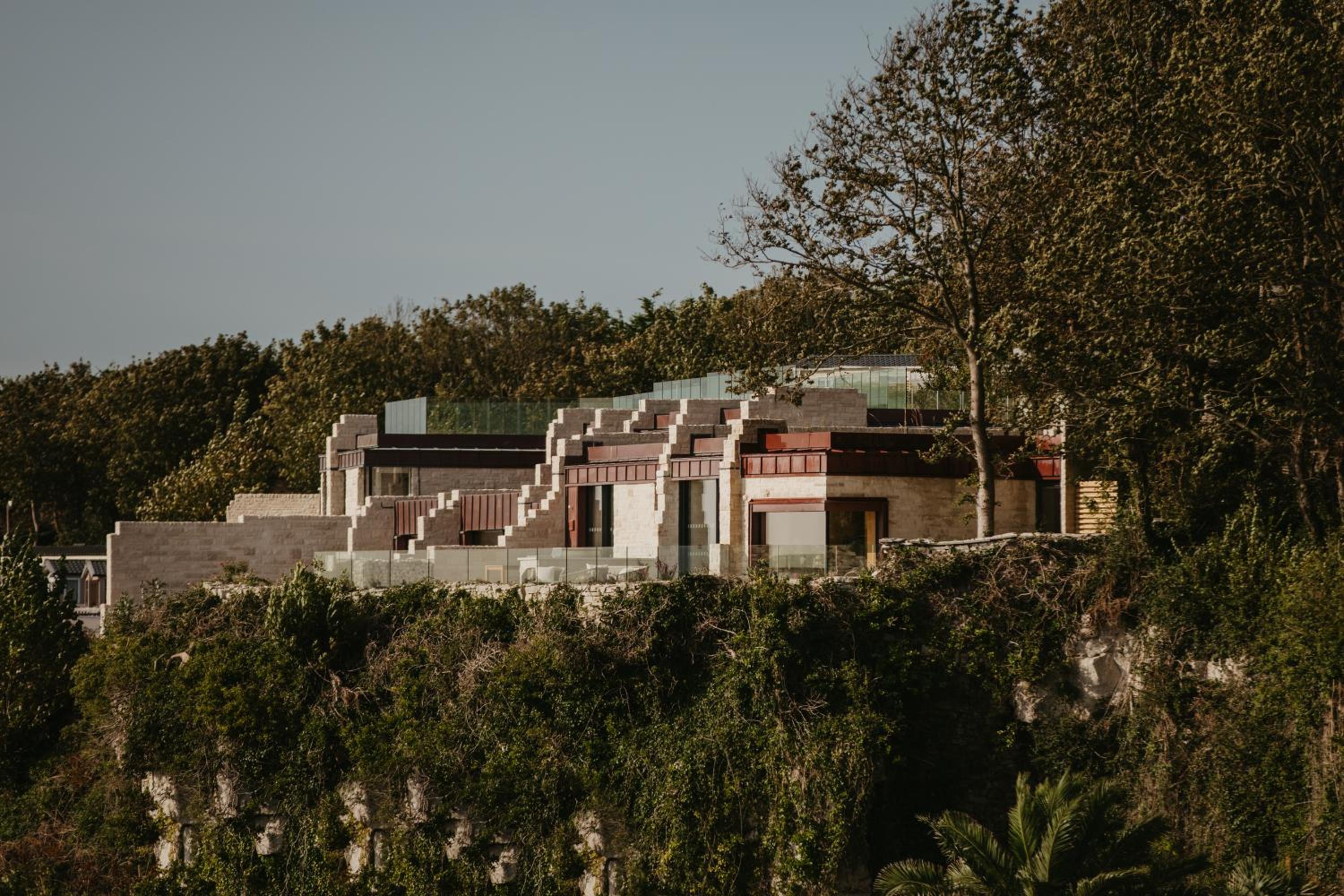 Clifftops Lodge