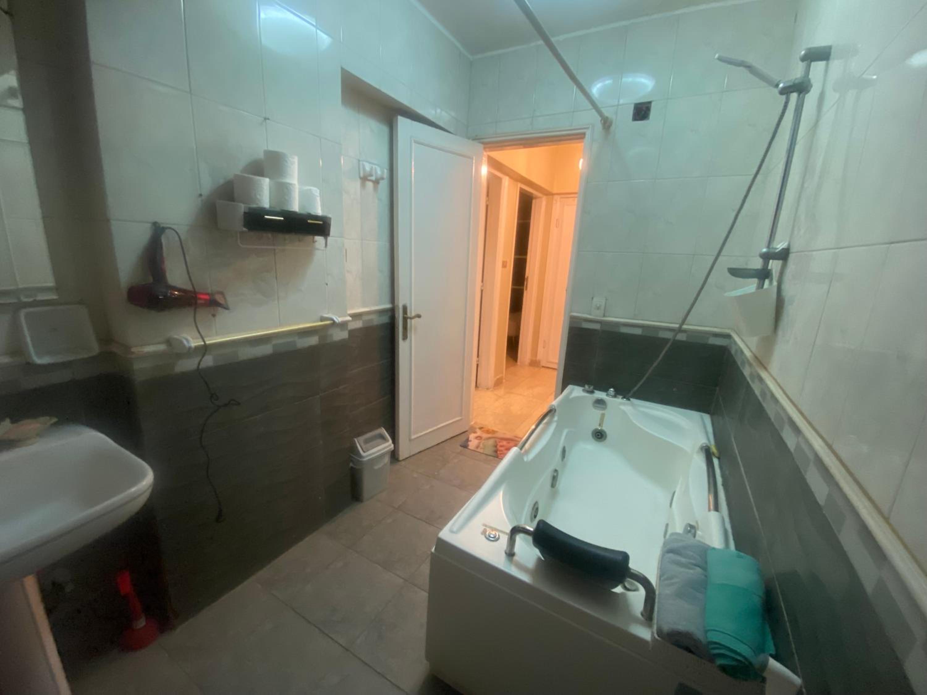 Central luxurious apartment with amazing Nile view