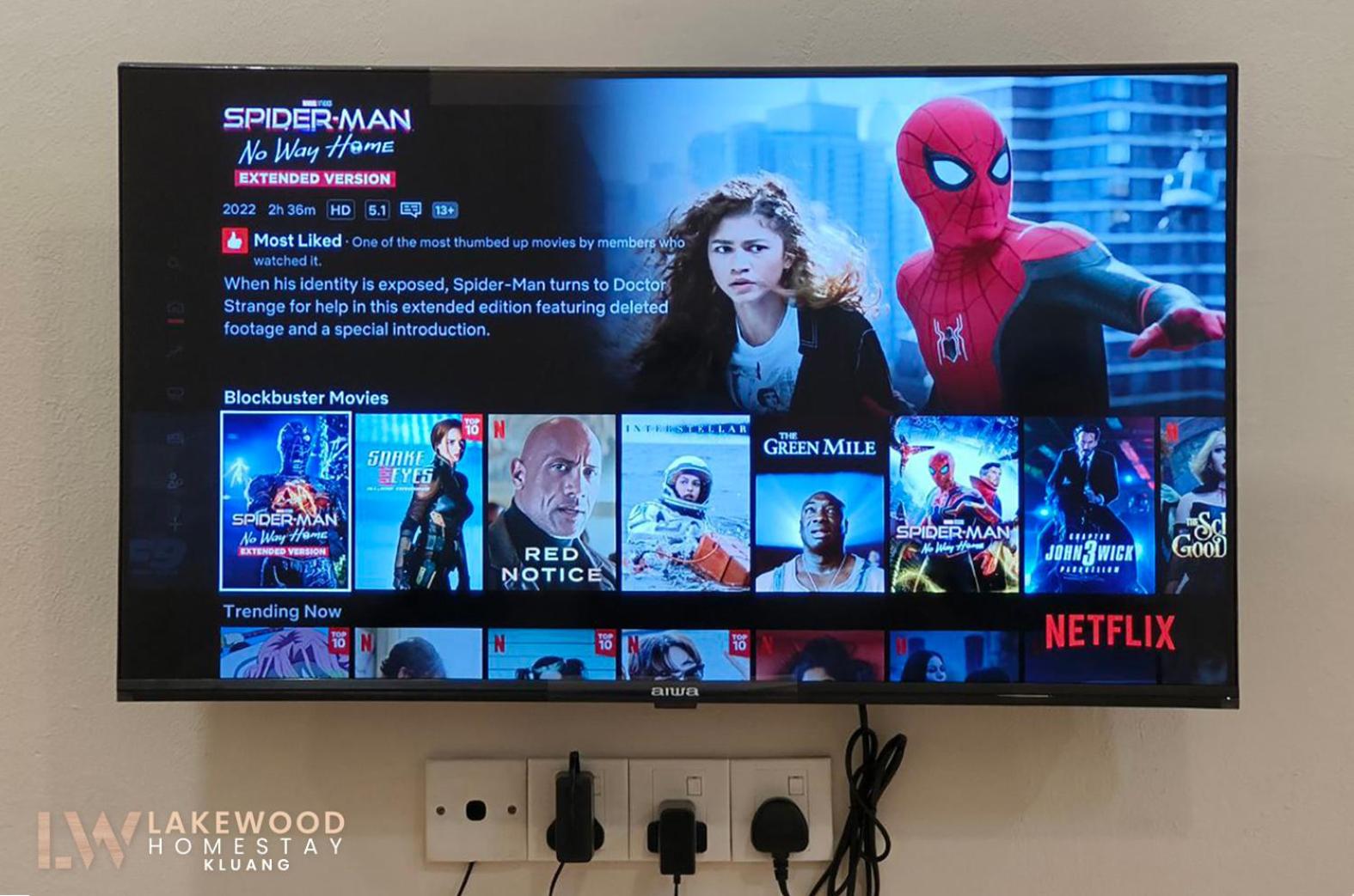 Lakewood Muji Style Video Game Neflix Near Aeon photo 4