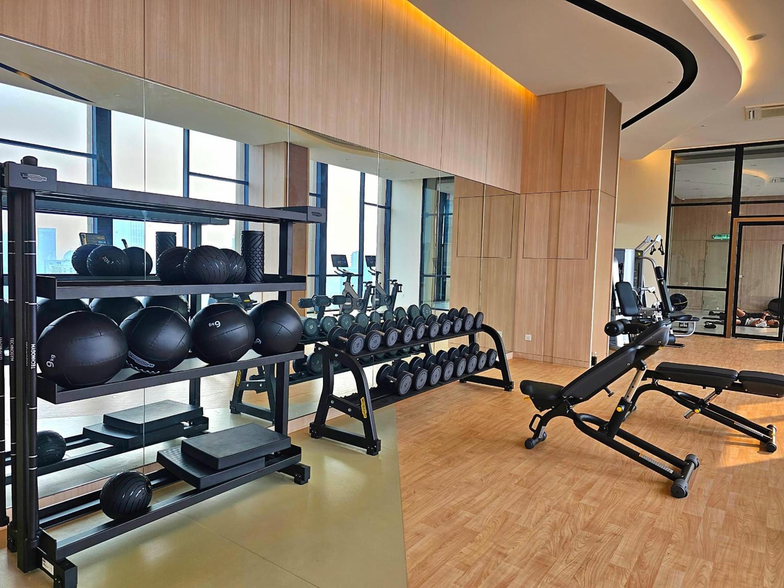 1 min to Pavilion Bukit Bintang Luna Suites