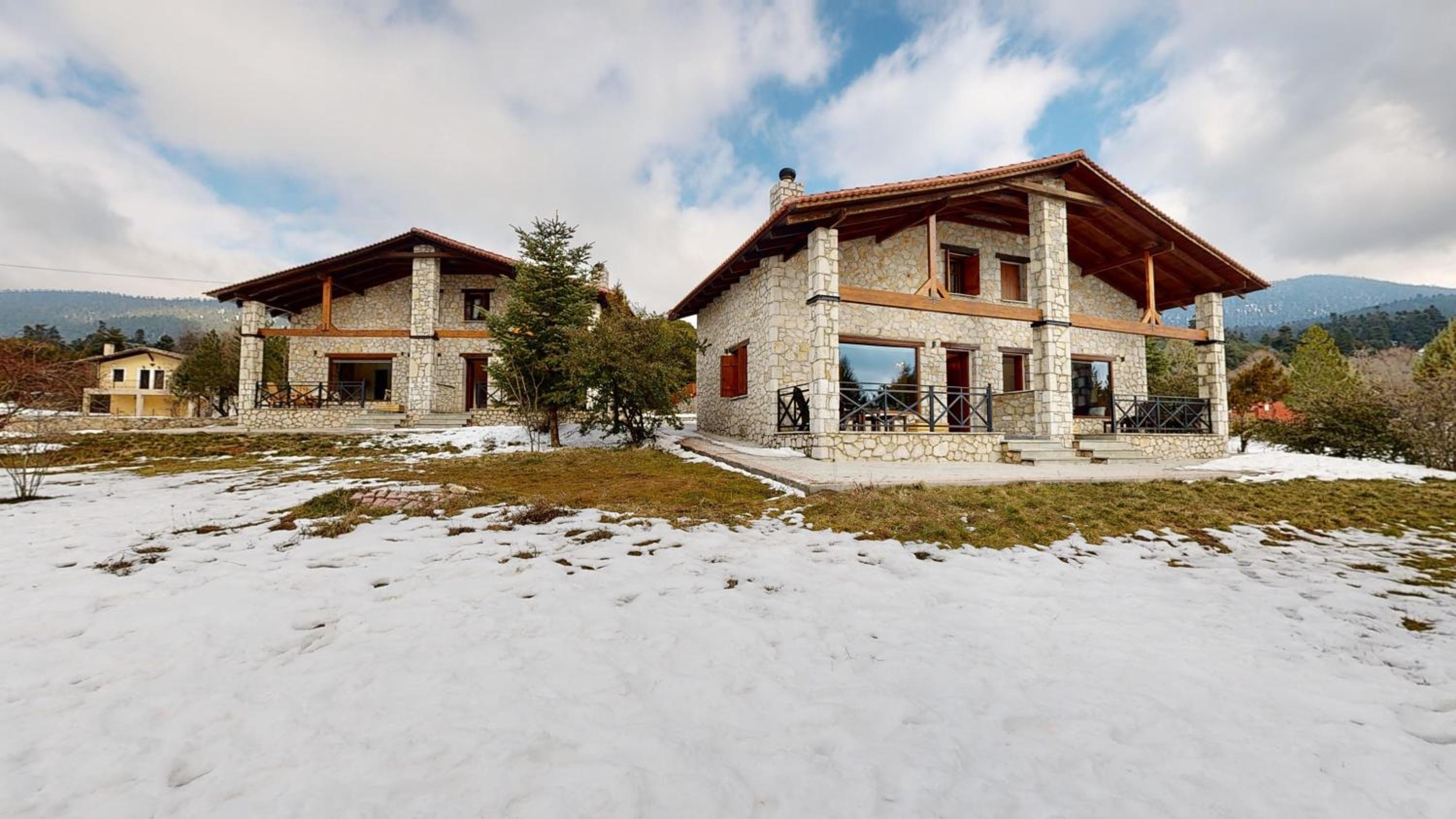 Parnassos Chalets