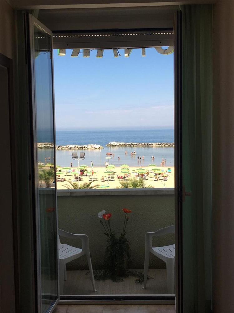 Hotel Bonaria photo 2