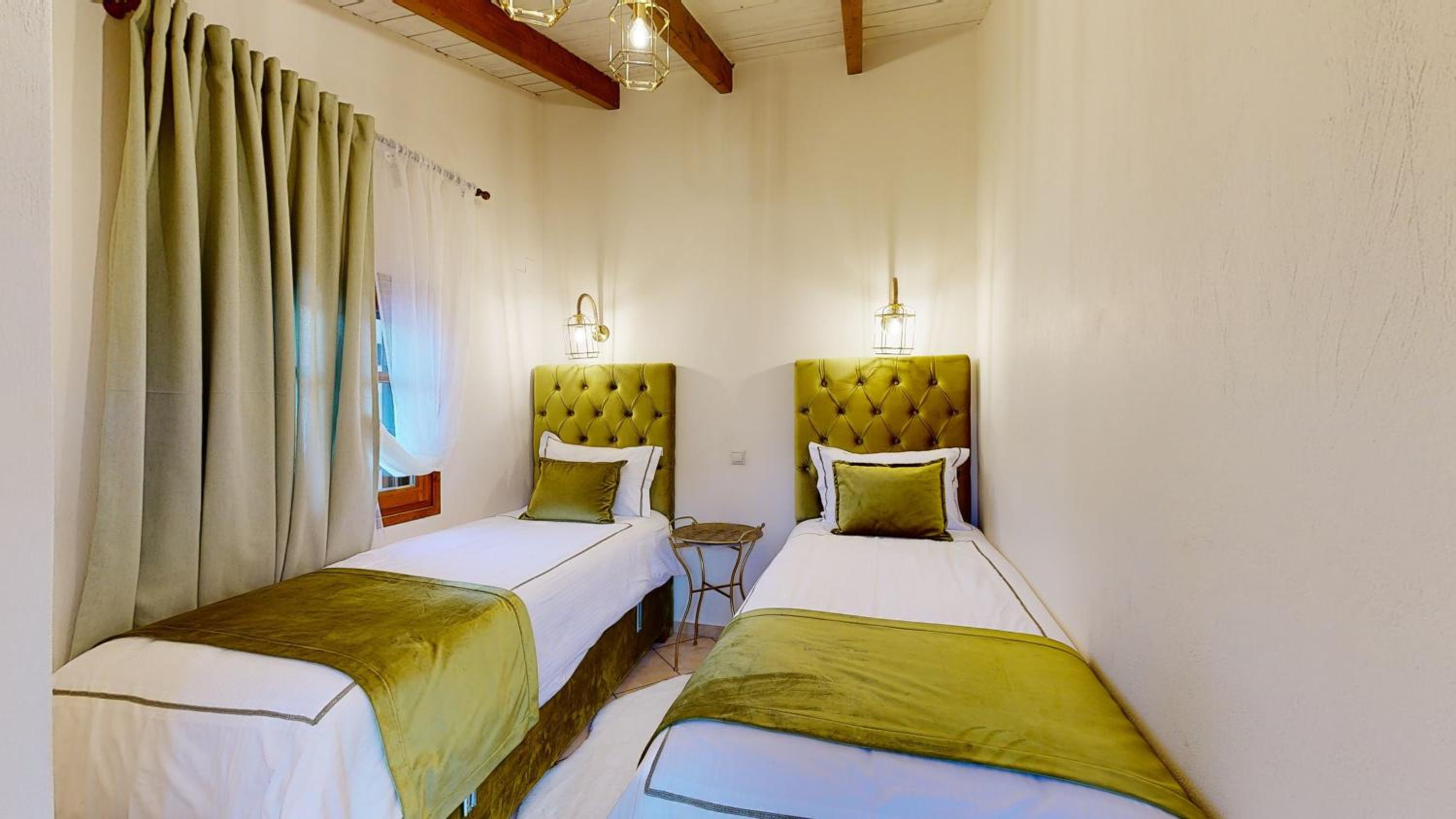Parnassos Chalets