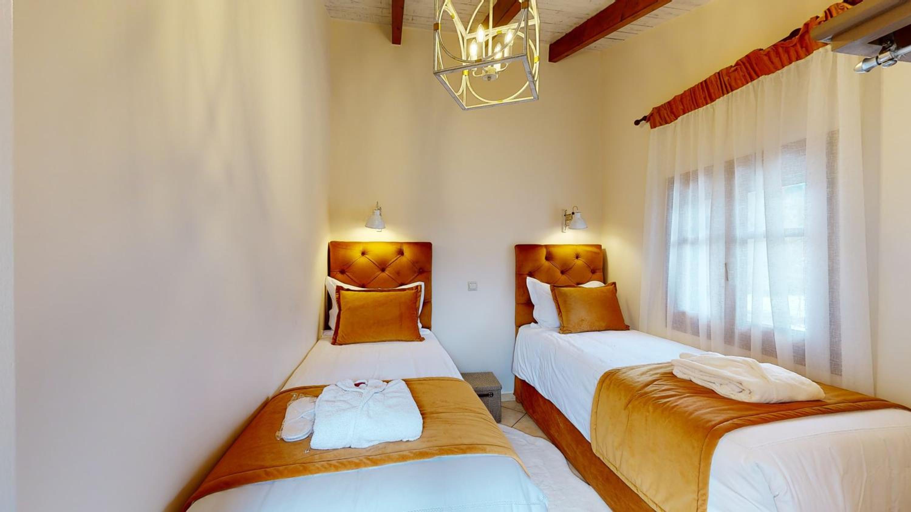 Parnassos Chalets