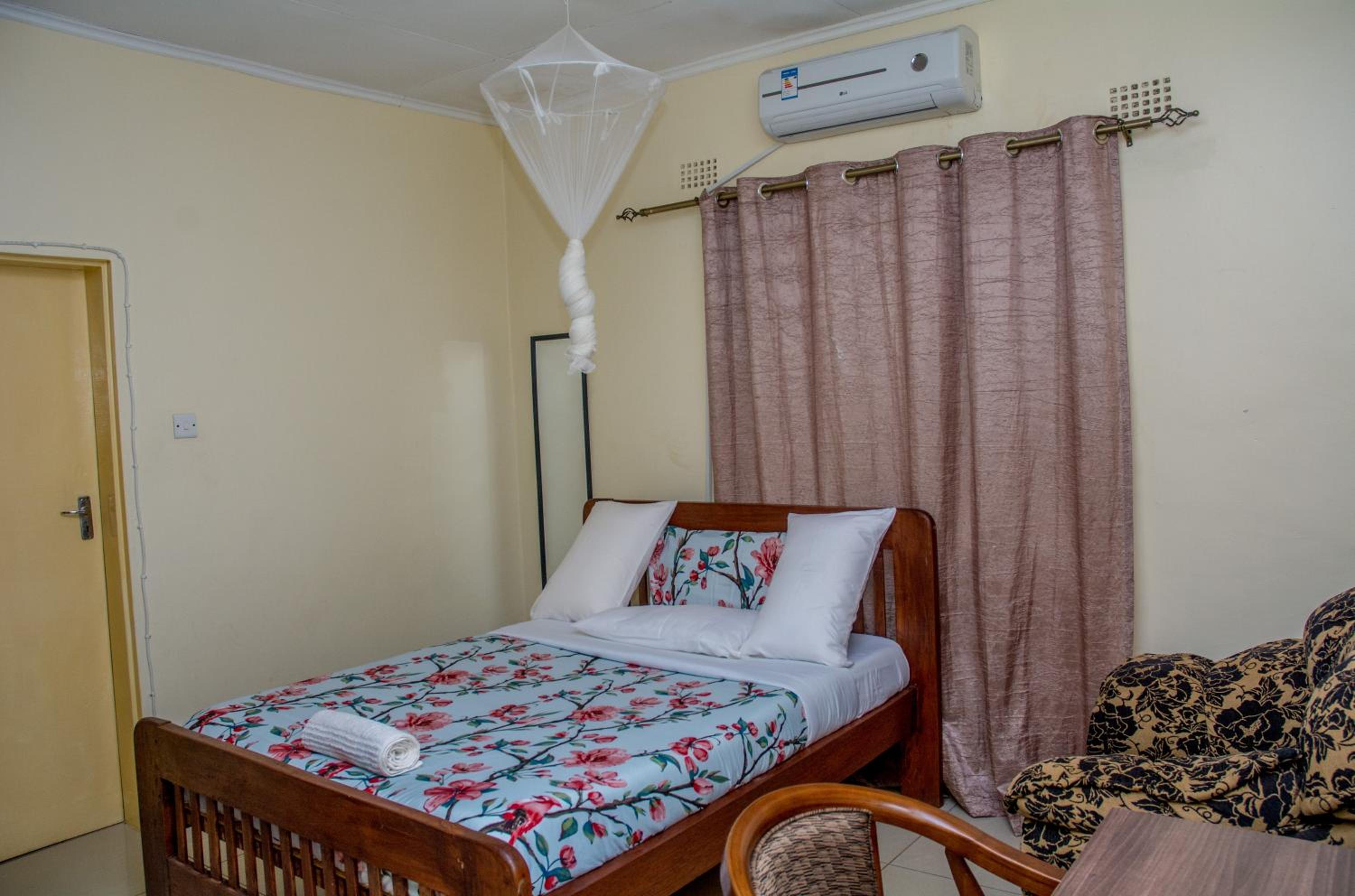 SCM Lodges & Apartments