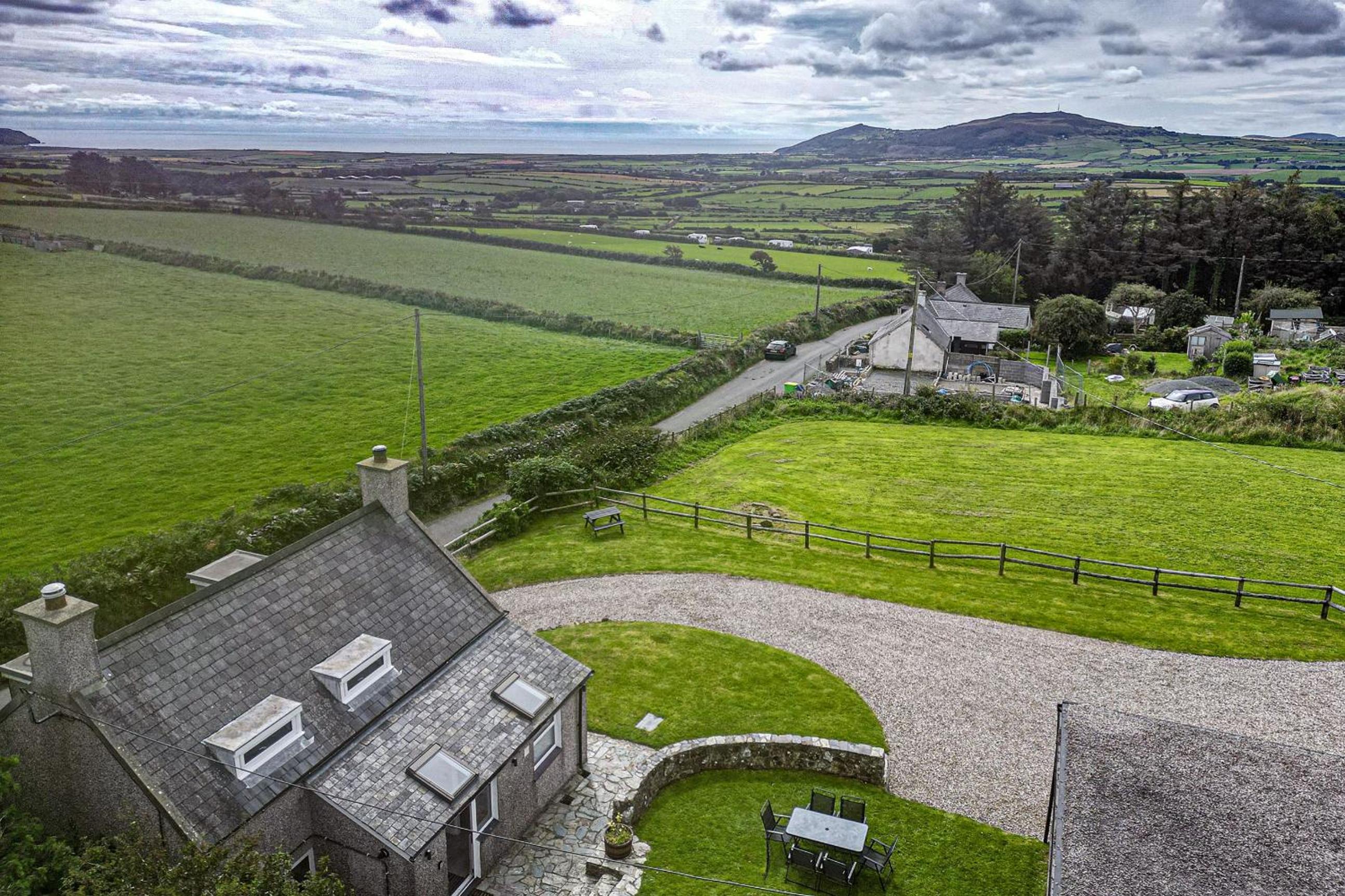 Neigwl View view 2