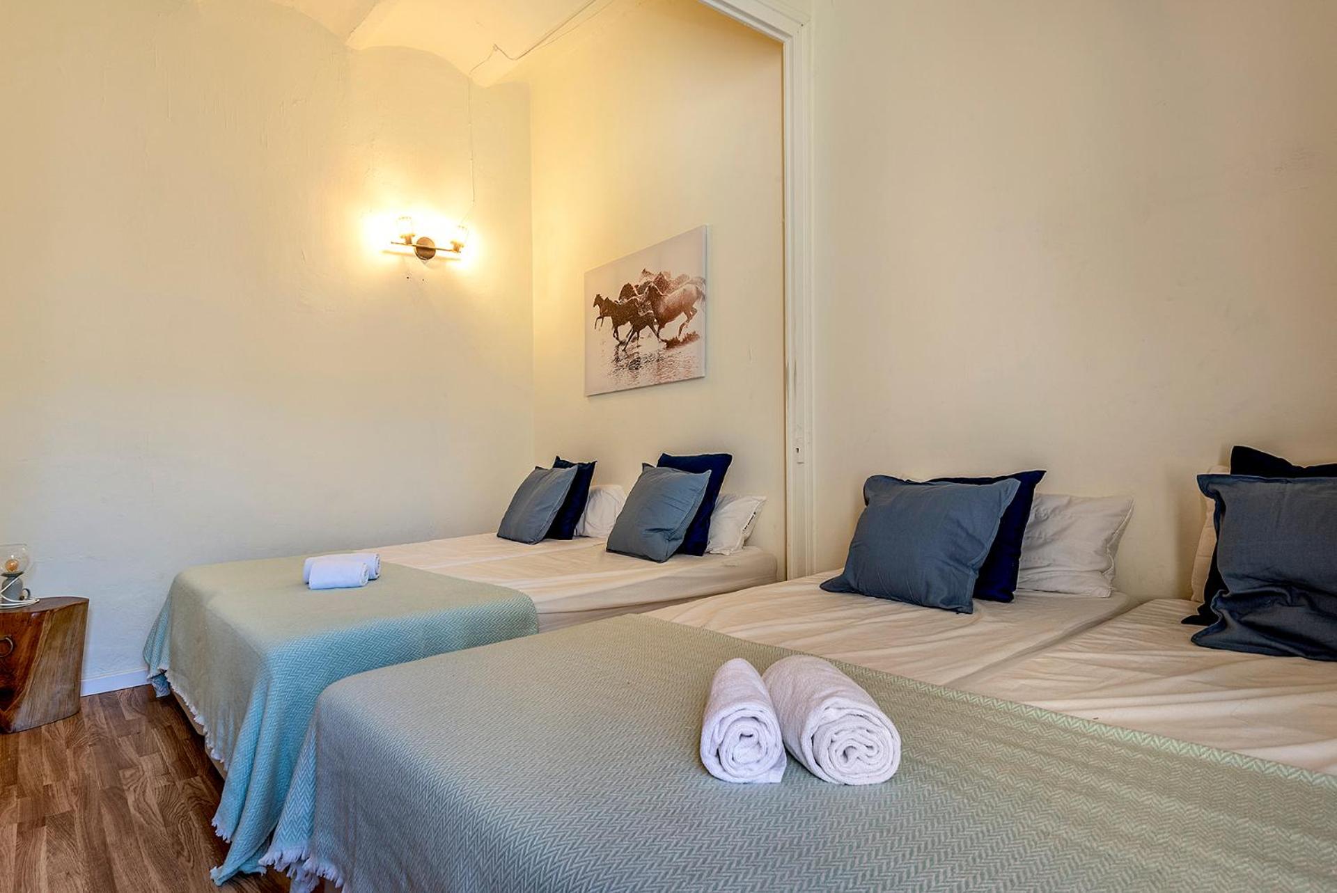 Aragó Suites