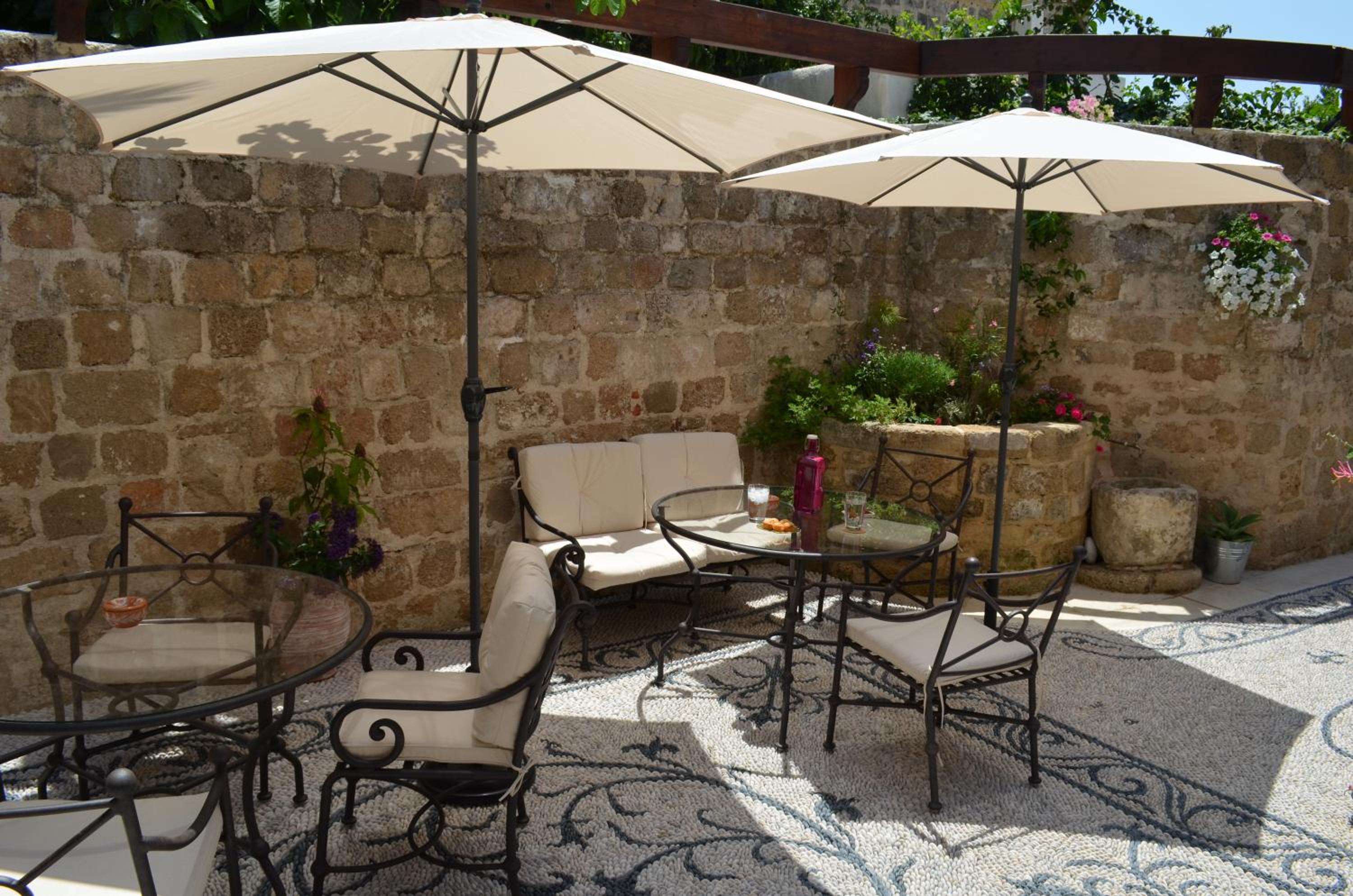 outdoor BBQ area