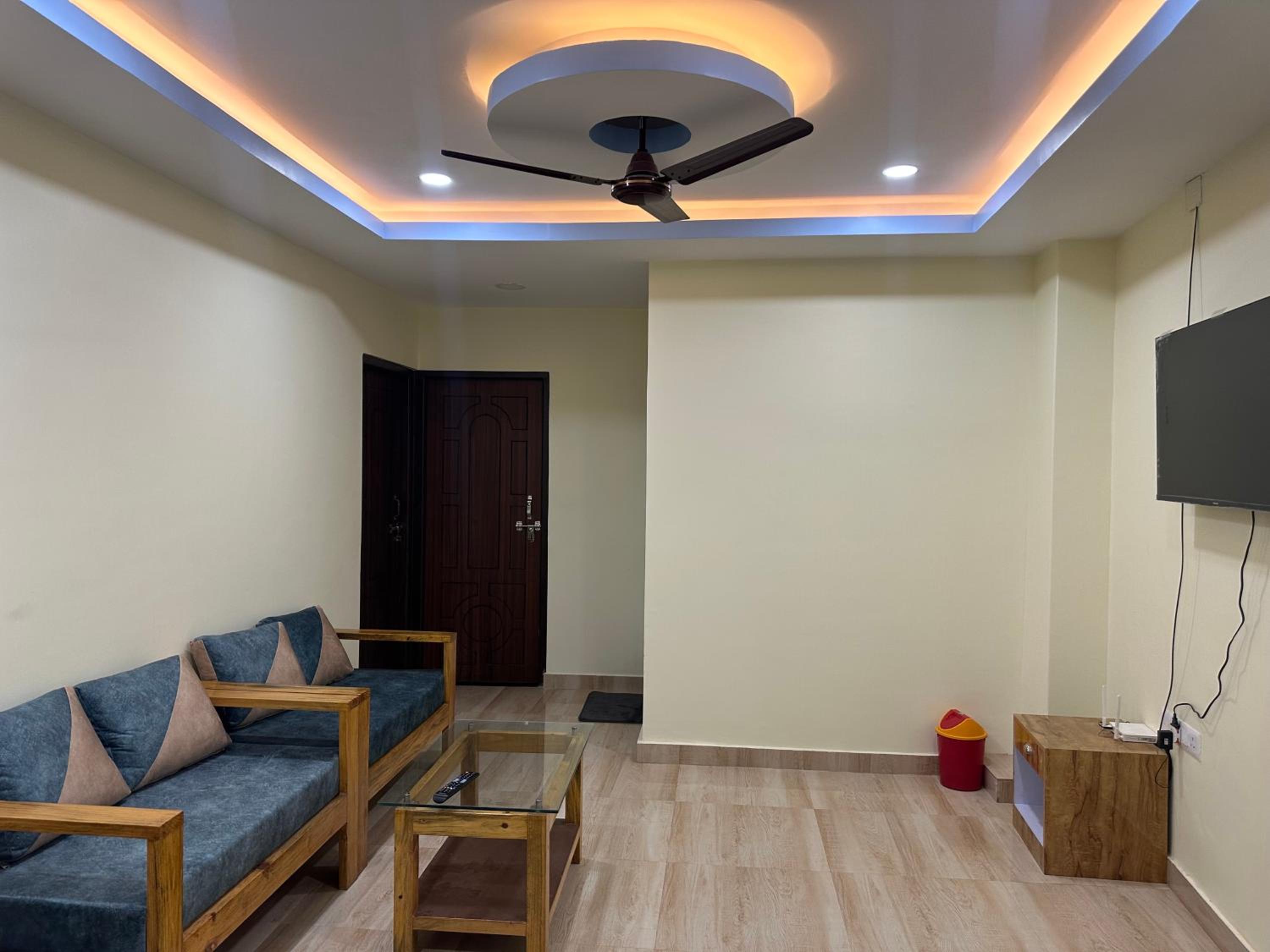 Crystal Apartment