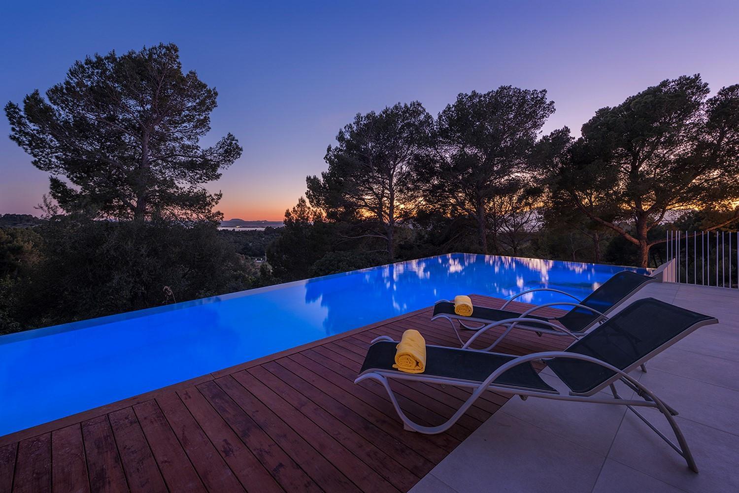 Sunset Villa Sky Nou
