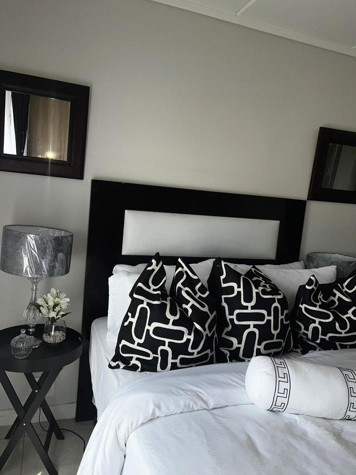 @Bevuzu Creek apartment view 2