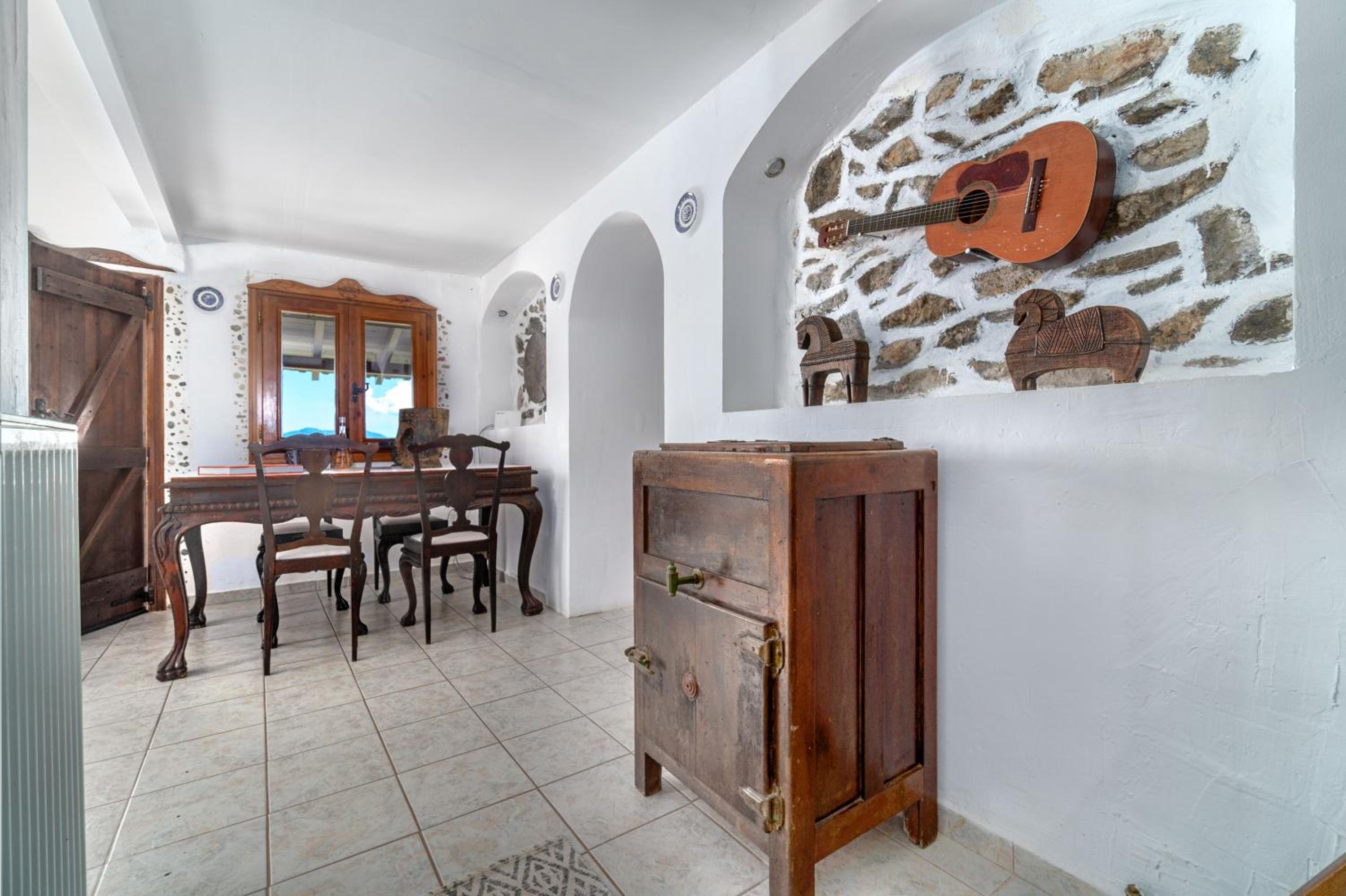 Azul Boutique Home view 5
