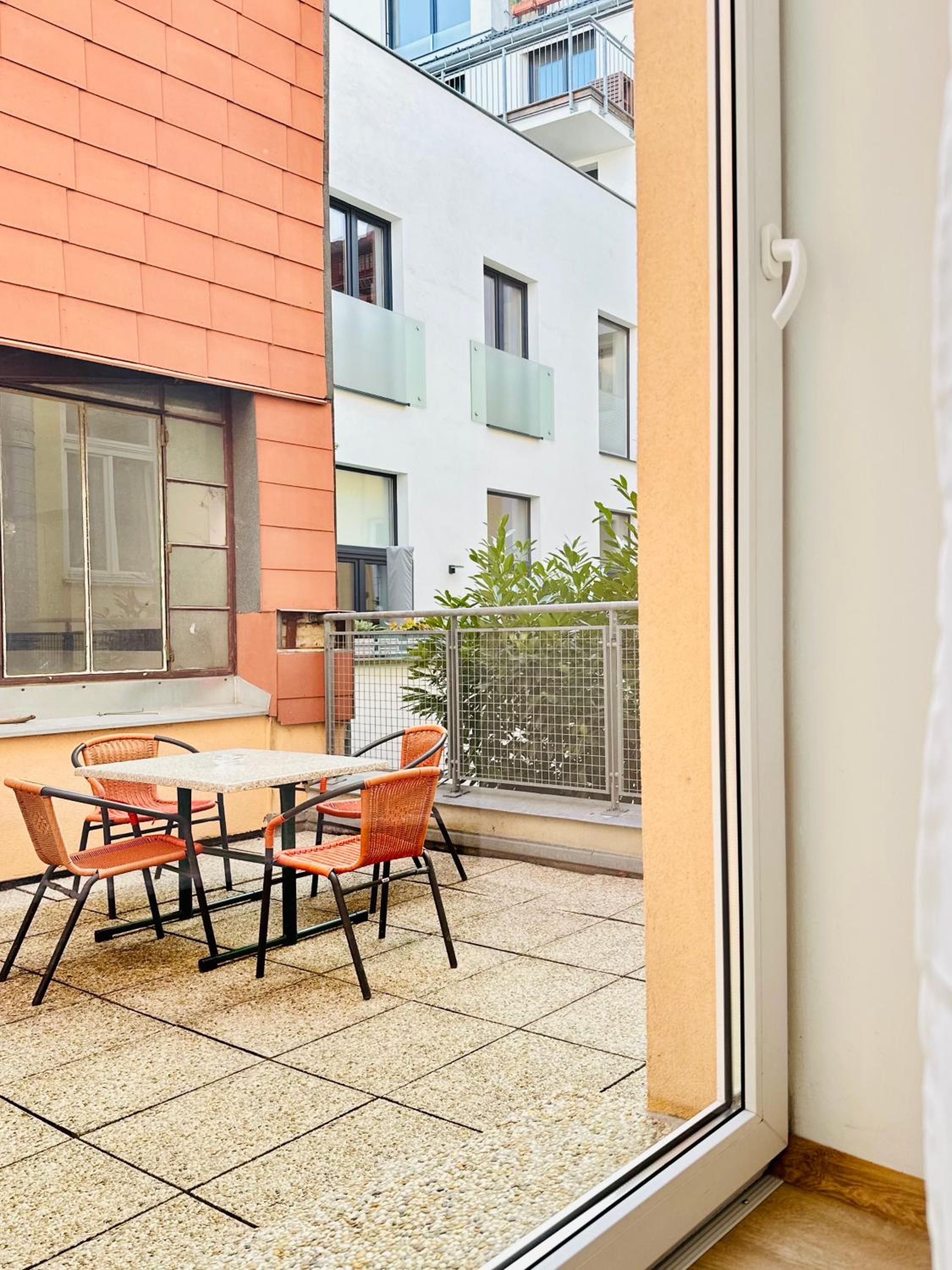 Hisa Apartments