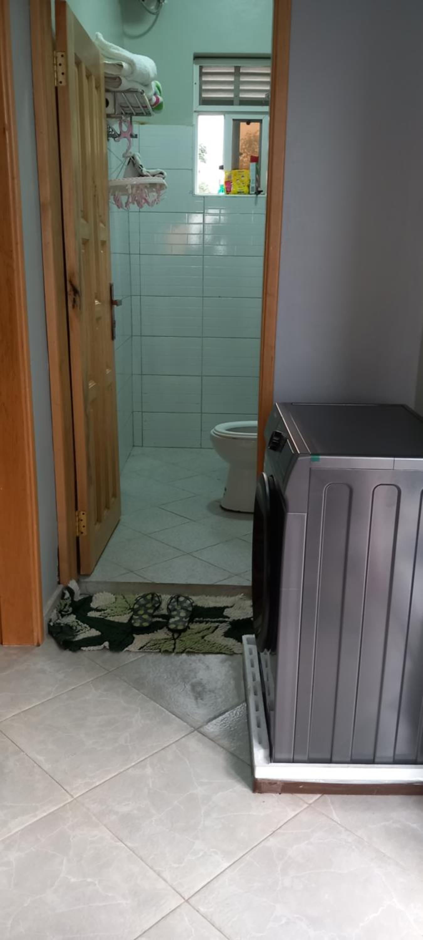 Agnes\ apartments