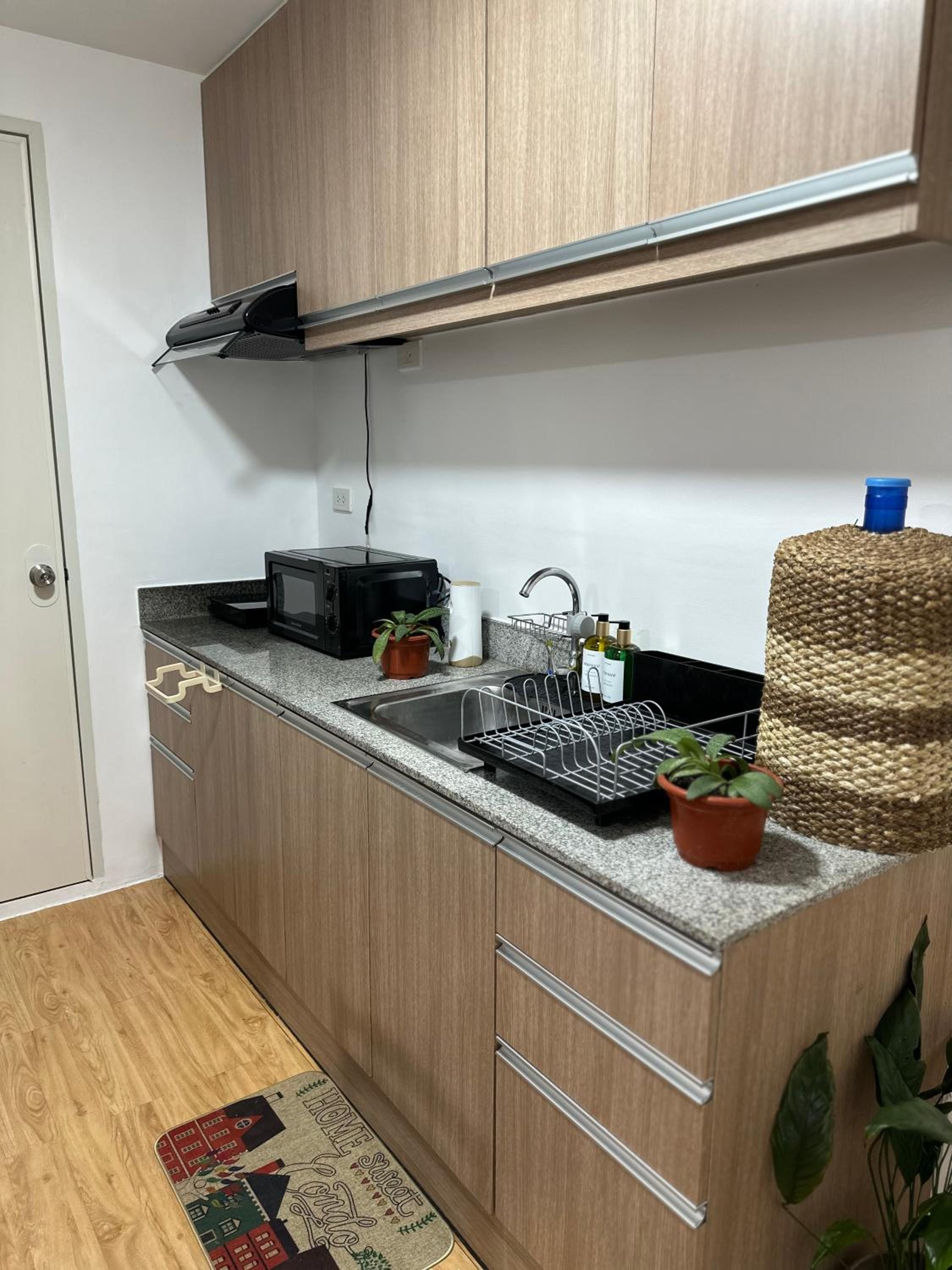 La Serenita Condo Rentals Davao view 5